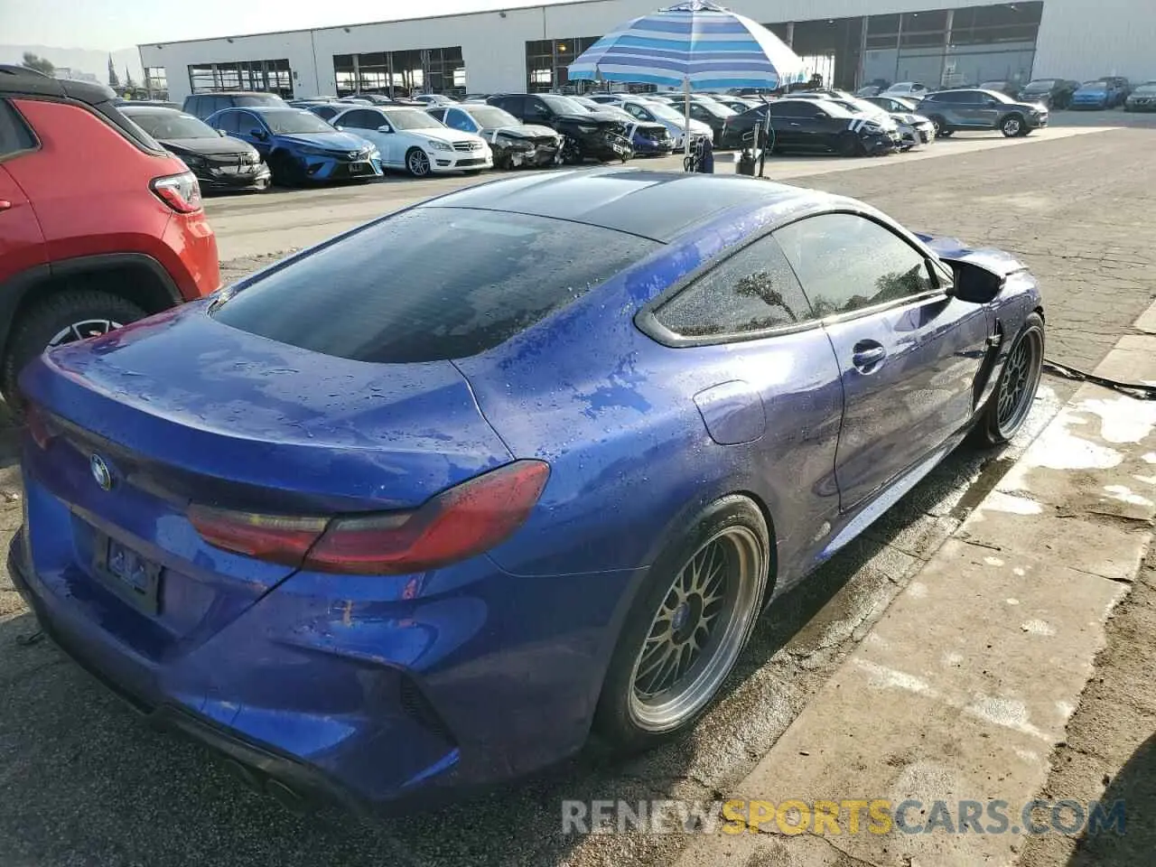 3 Фотография поврежденного автомобиля WBSAE0C08LCD77532 BMW M8 2020