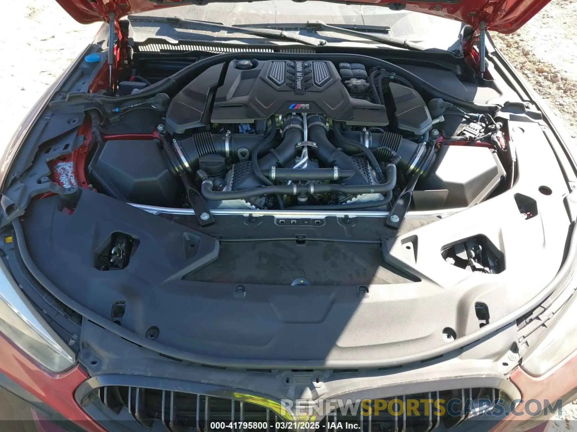10 Фотография поврежденного автомобиля WBSDZ0C07LBM09505 BMW M8 2020