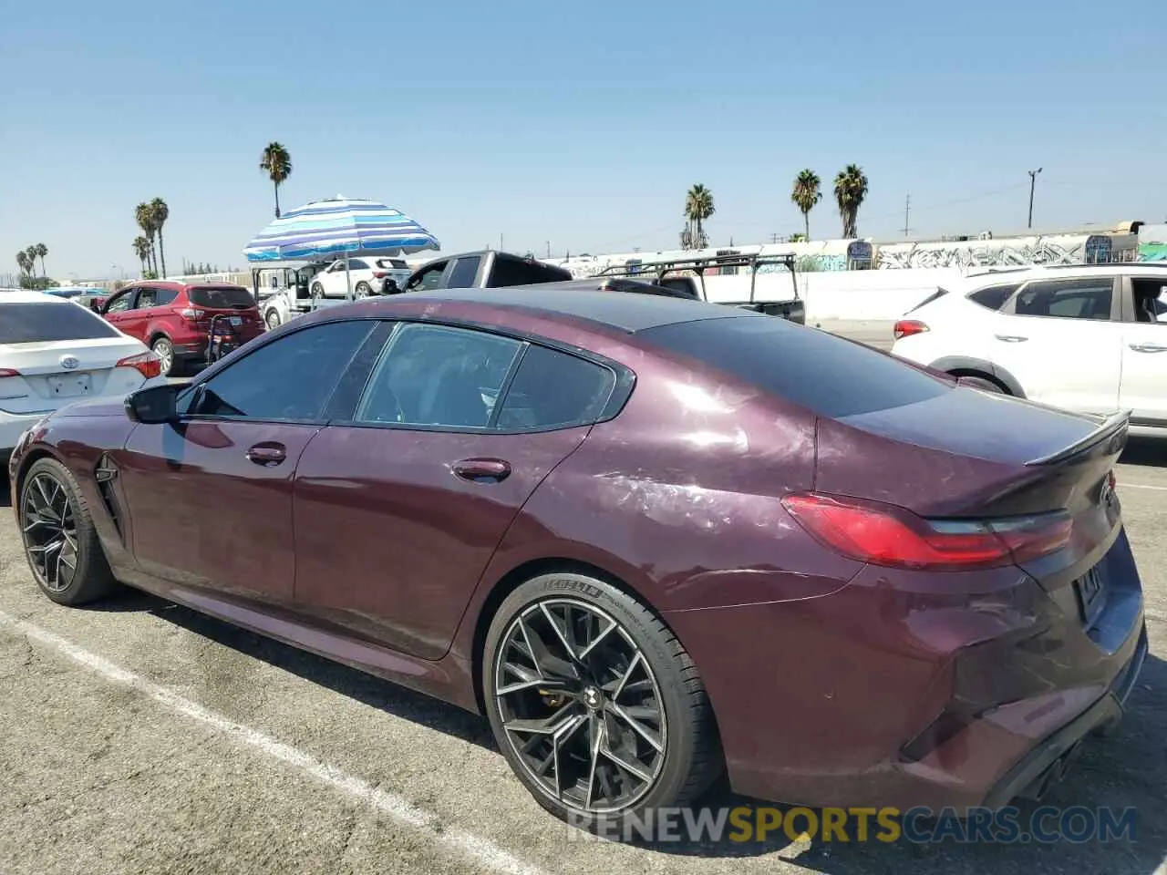 2 Photograph of a damaged car WBSGV0C01LBT81631 BMW M8 2020