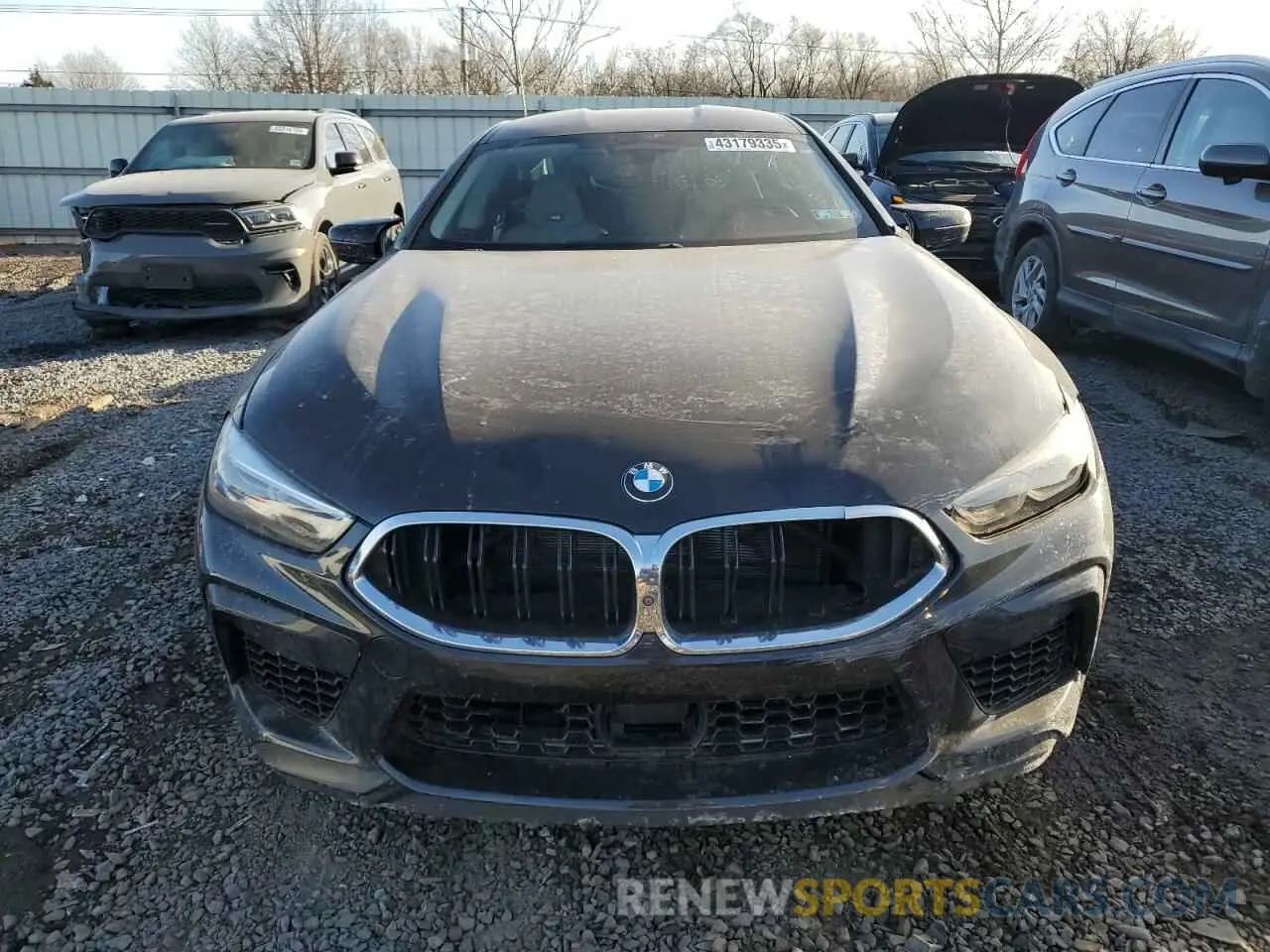 5 Фотография поврежденного автомобиля WBSGV0C06MCF55045 BMW M8 2021