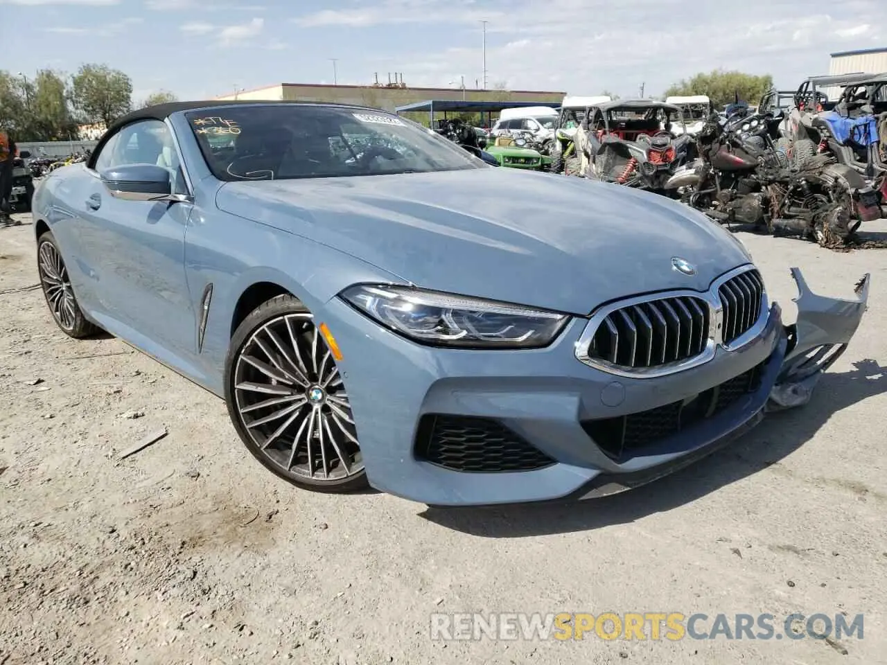 1 Photograph of a damaged car WBAFY4C07NCK17831 BMW M8 2022