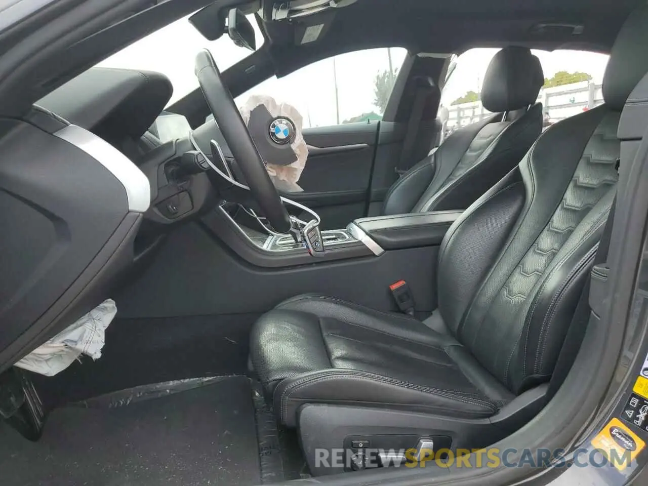 7 Фотография поврежденного автомобиля WBAGV8C07NCG79488 BMW M8 2022