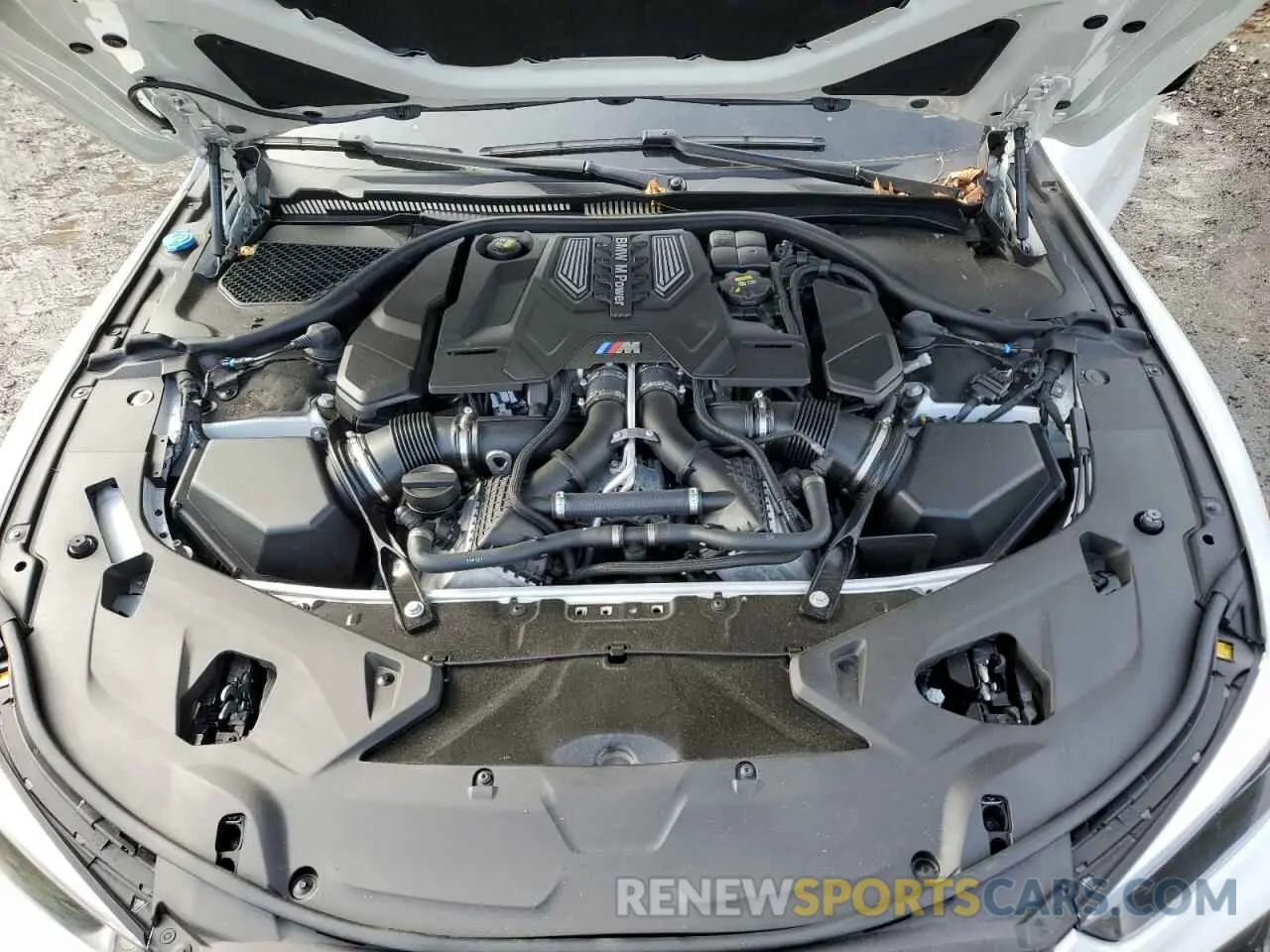 11 Photograph of a damaged car WBSGV0C06NCK00634 BMW M8 2022