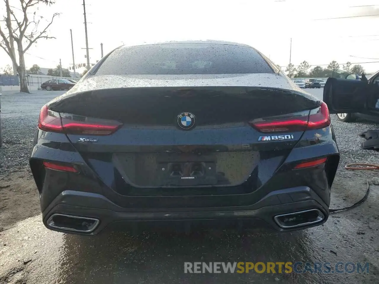 6 Фотография поврежденного автомобиля WBAGV8C02PCK67527 BMW M8 2023