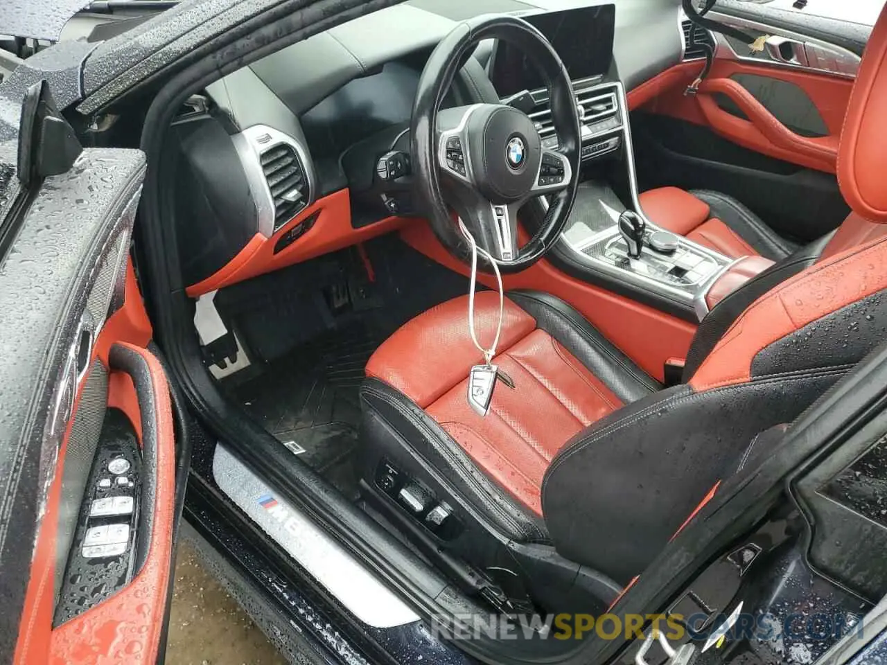8 Фотография поврежденного автомобиля WBAGV8C0XPCK94037 BMW M8 2023