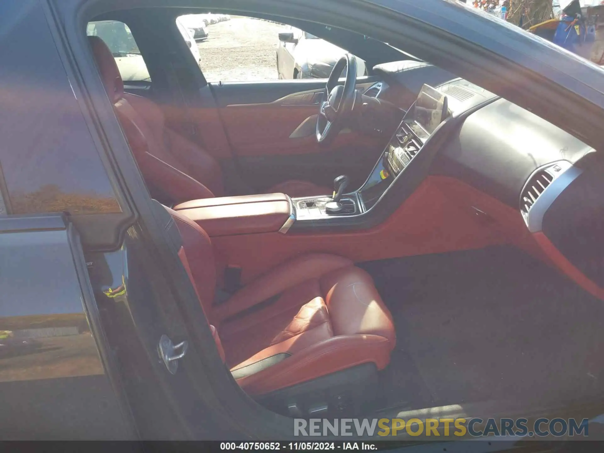 5 Photograph of a damaged car WBSAE0C01PCL57271 BMW M8 2023