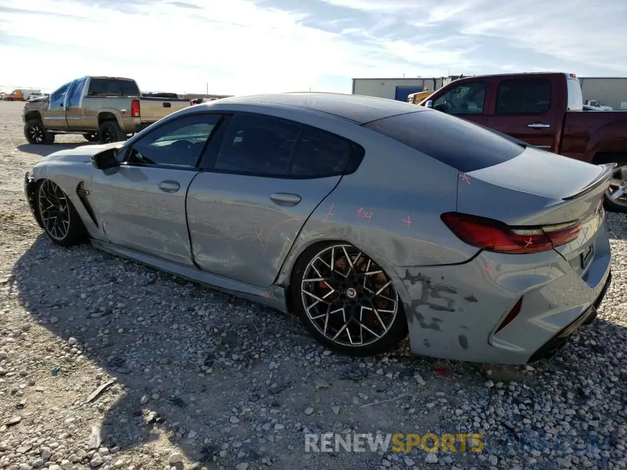 2 Фотография поврежденного автомобиля WBSGV0C0XPCL03073 BMW M8 2023