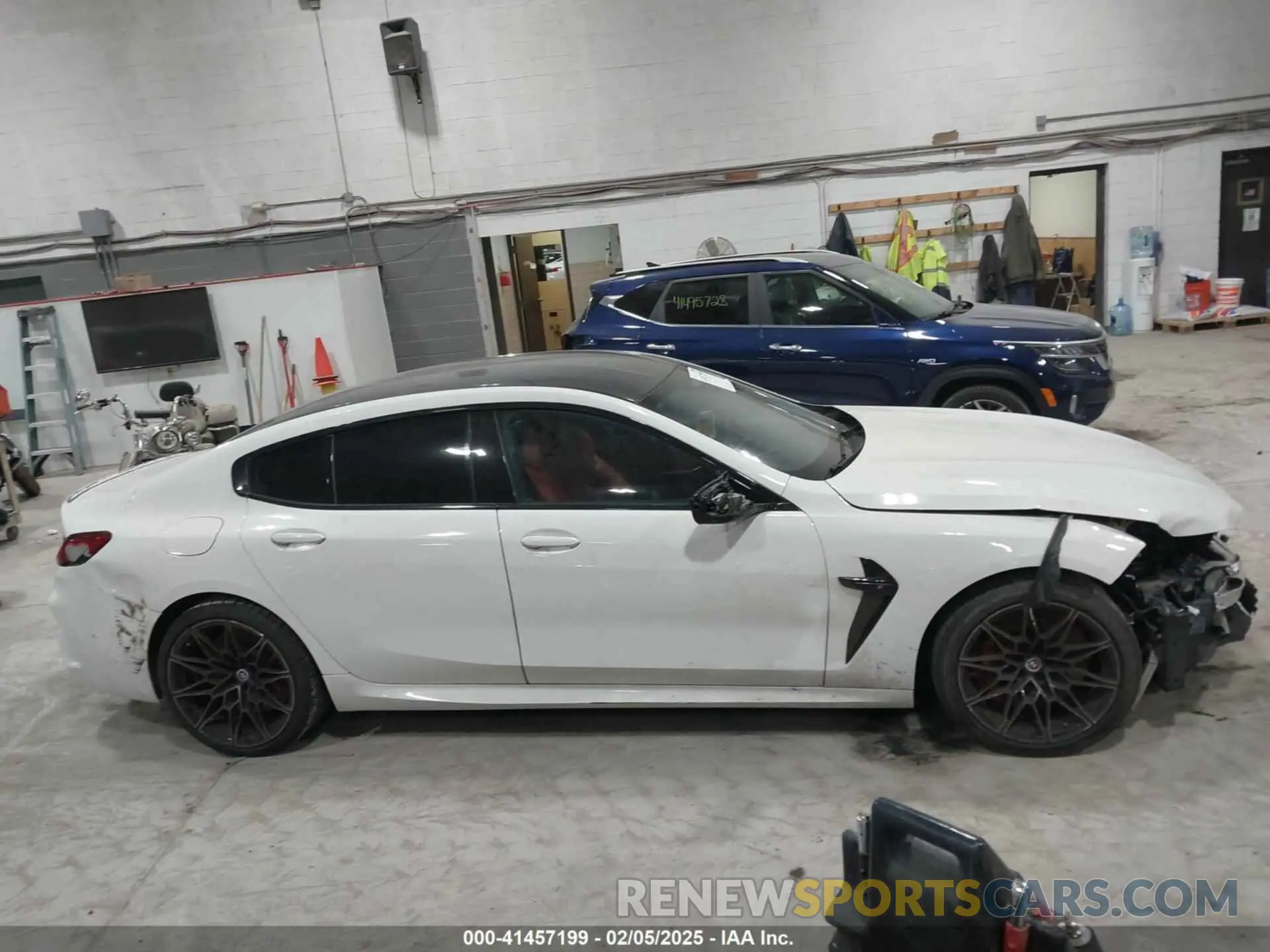 13 Фотография поврежденного автомобиля WBSGV0C06LCE47698 BMW M8 GRAN COUPE 2020