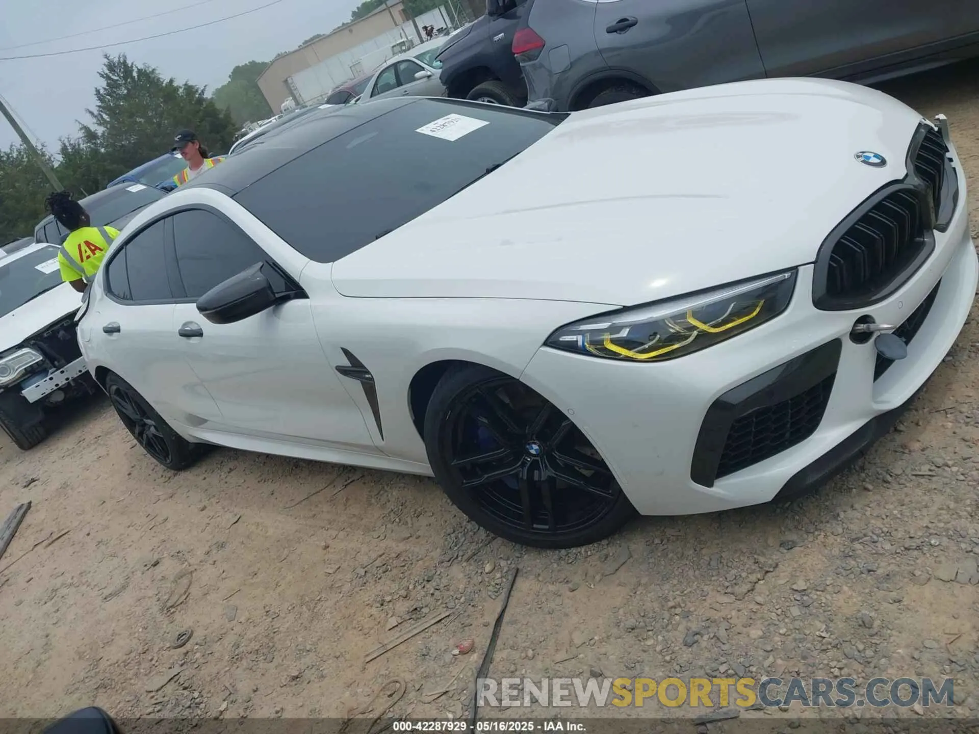 13 Фотография поврежденного автомобиля WBSGV0C0XLCE12517 BMW M8 GRAN COUPE 2020