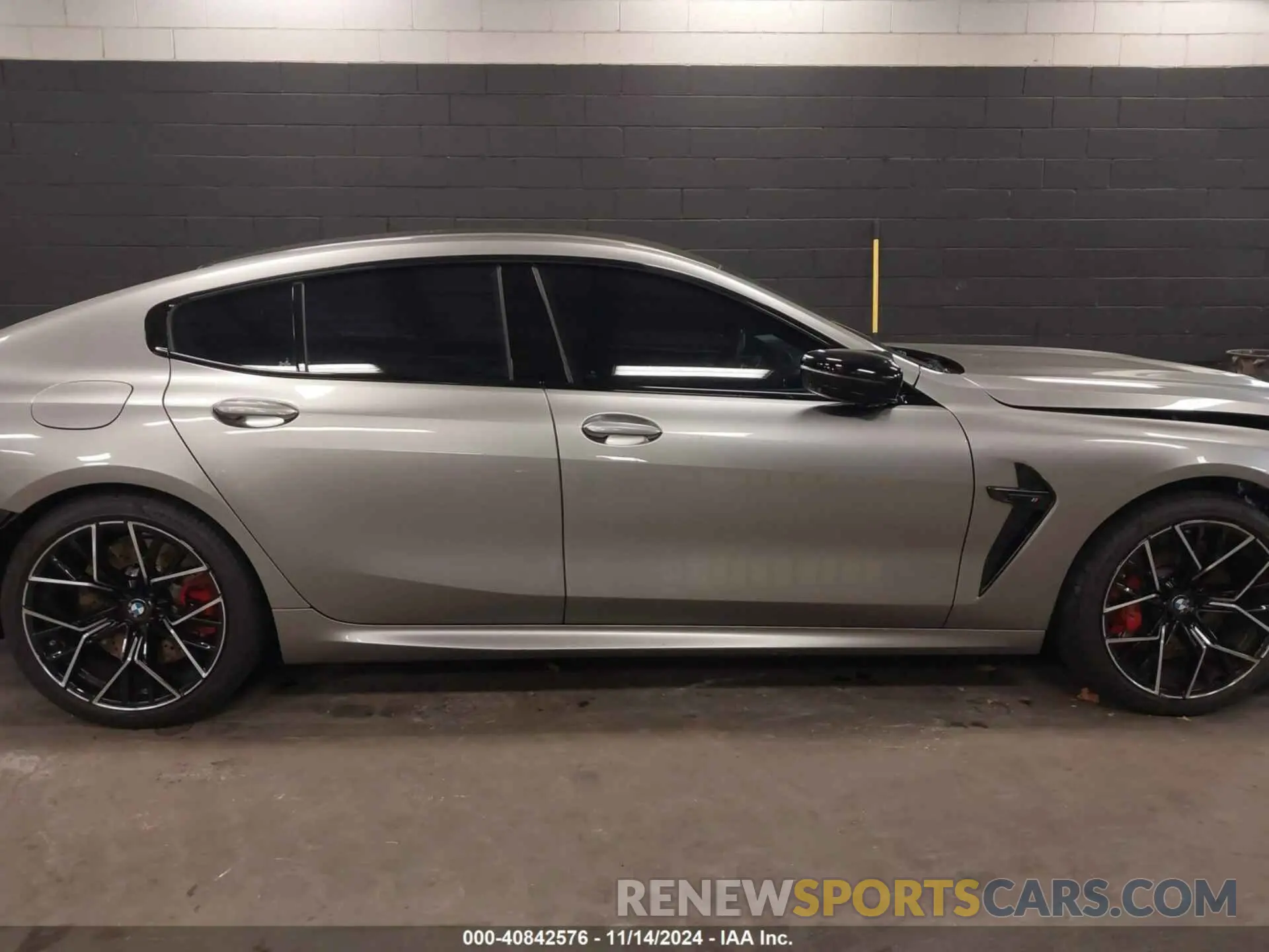 14 Photograph of a damaged car WBSGV0C02NCJ62612 BMW M8 GRAN COUPE 2022