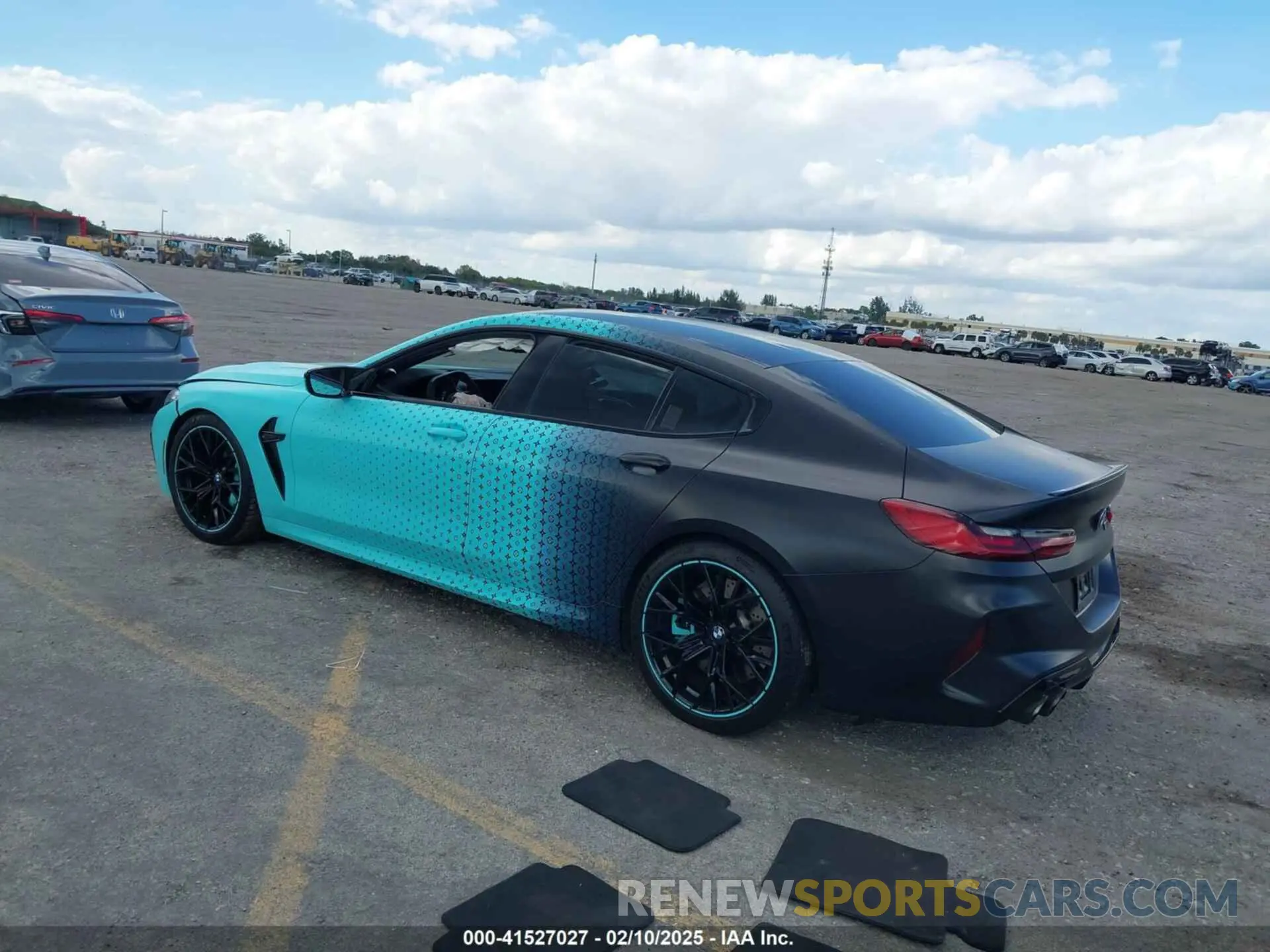 3 Photograph of a damaged car WBSGV0C03NCJ35595 BMW M8 GRAN COUPE 2022