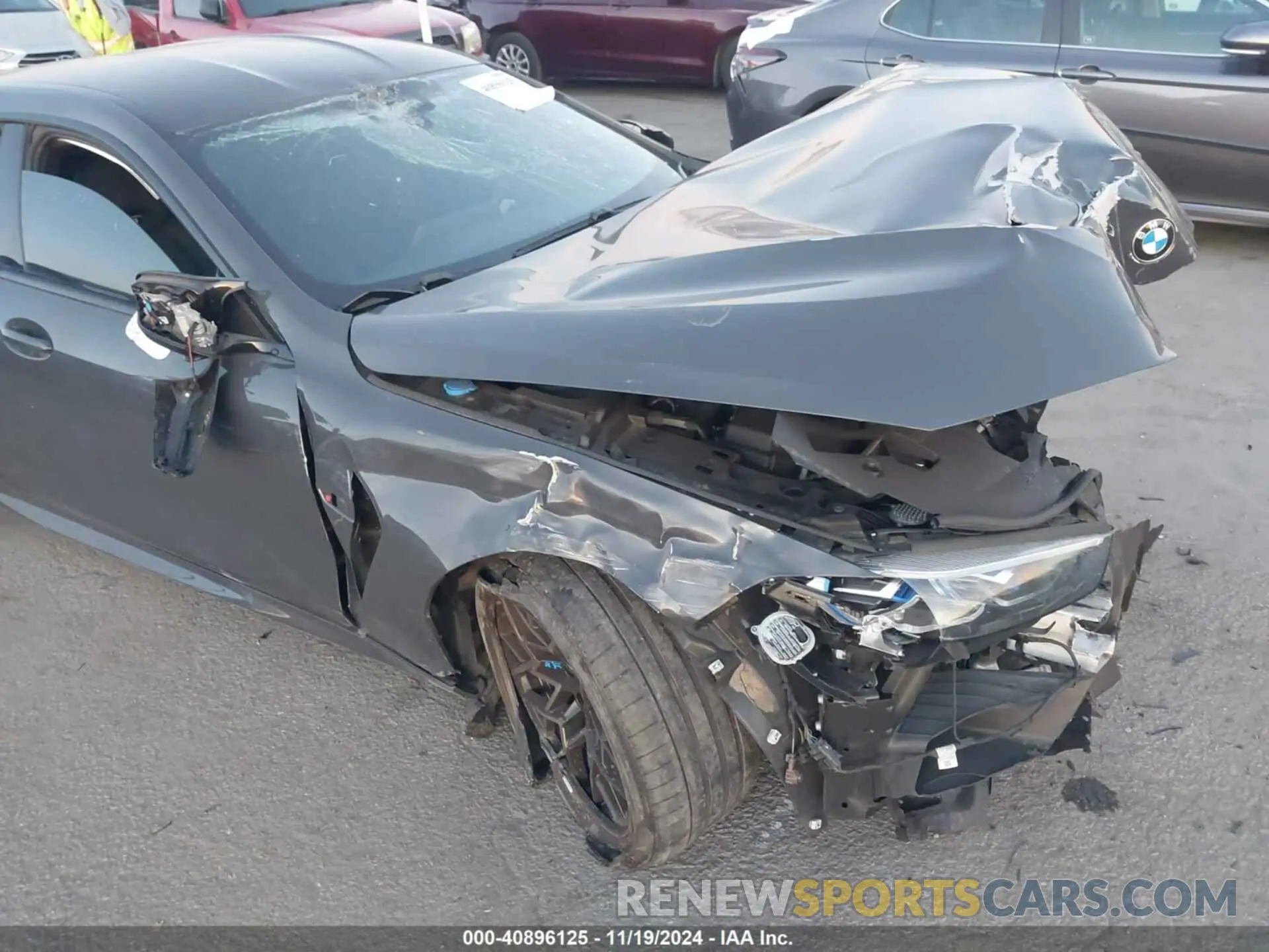 18 Photograph of a damaged car WBSGV0C08NCJ15505 BMW M8 GRAN COUPE 2022