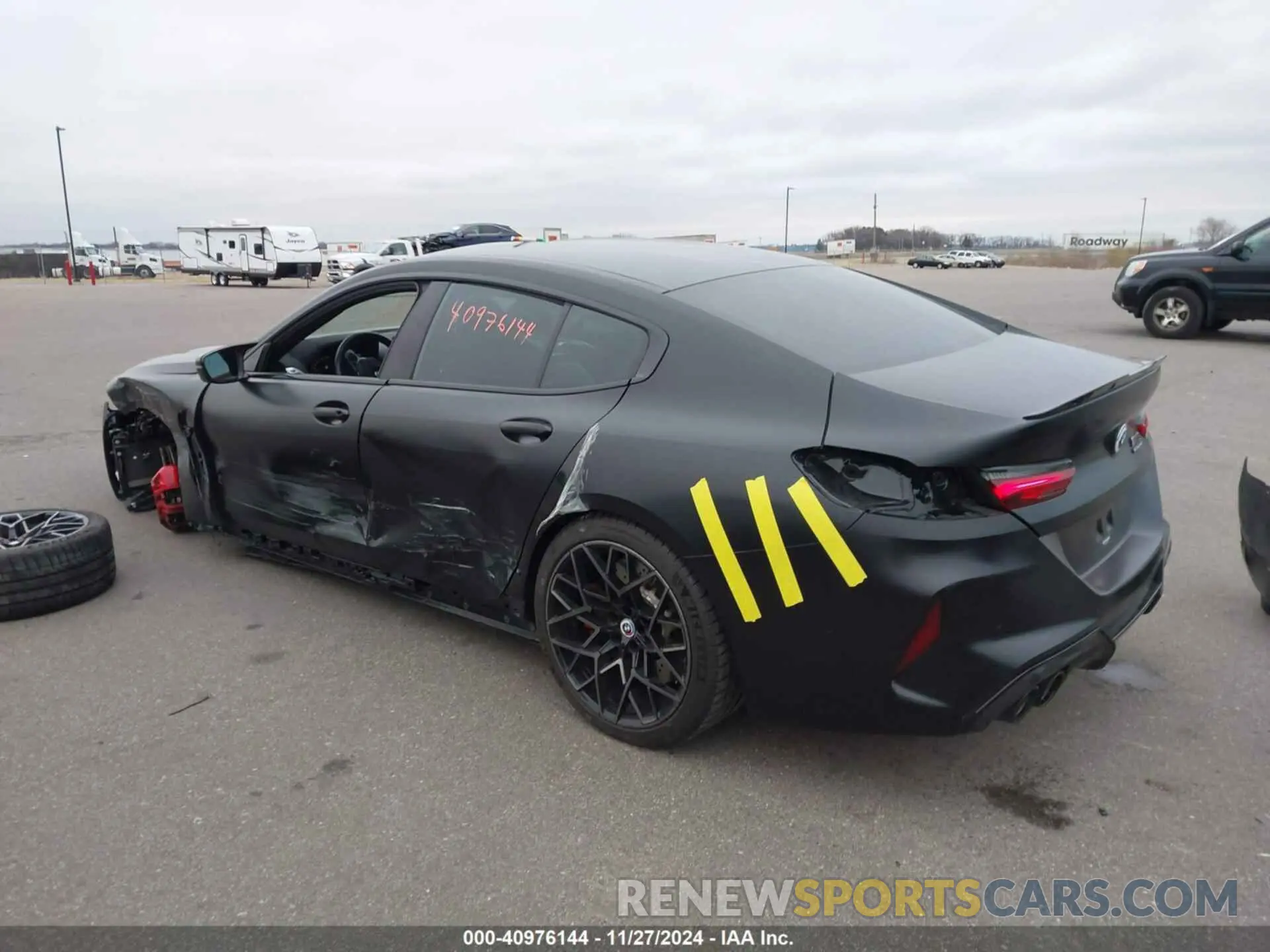 3 Photograph of a damaged car WBSGV0C03PCM74103 BMW M8 GRAN COUPE 2023