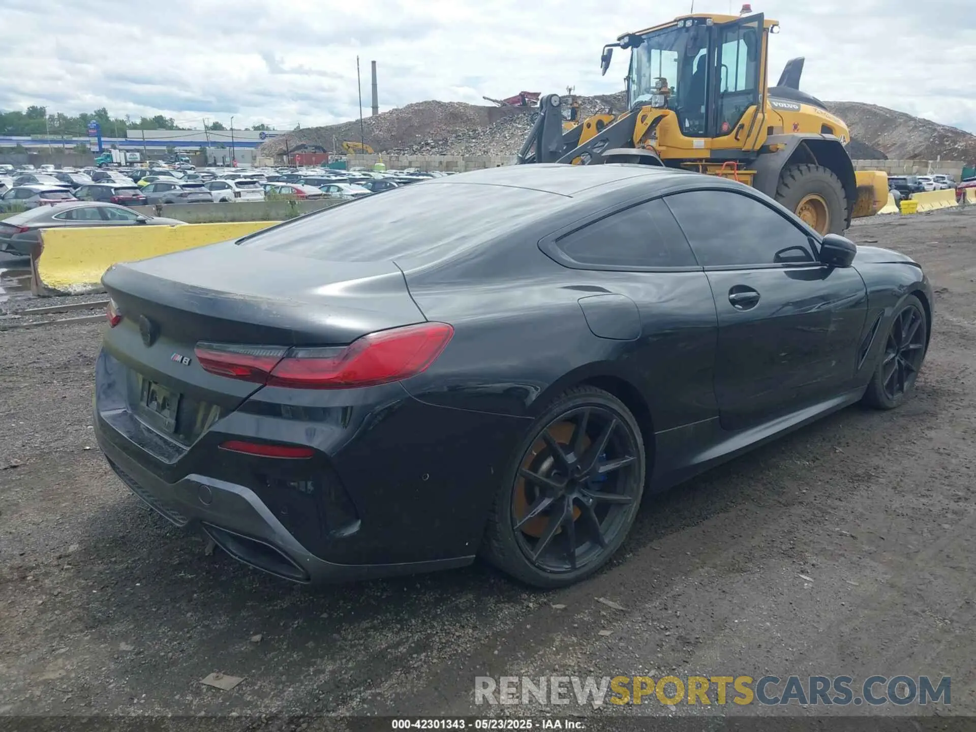 4 Фотография поврежденного автомобиля WBABC4C50KBJ35840 BMW M850I 2019