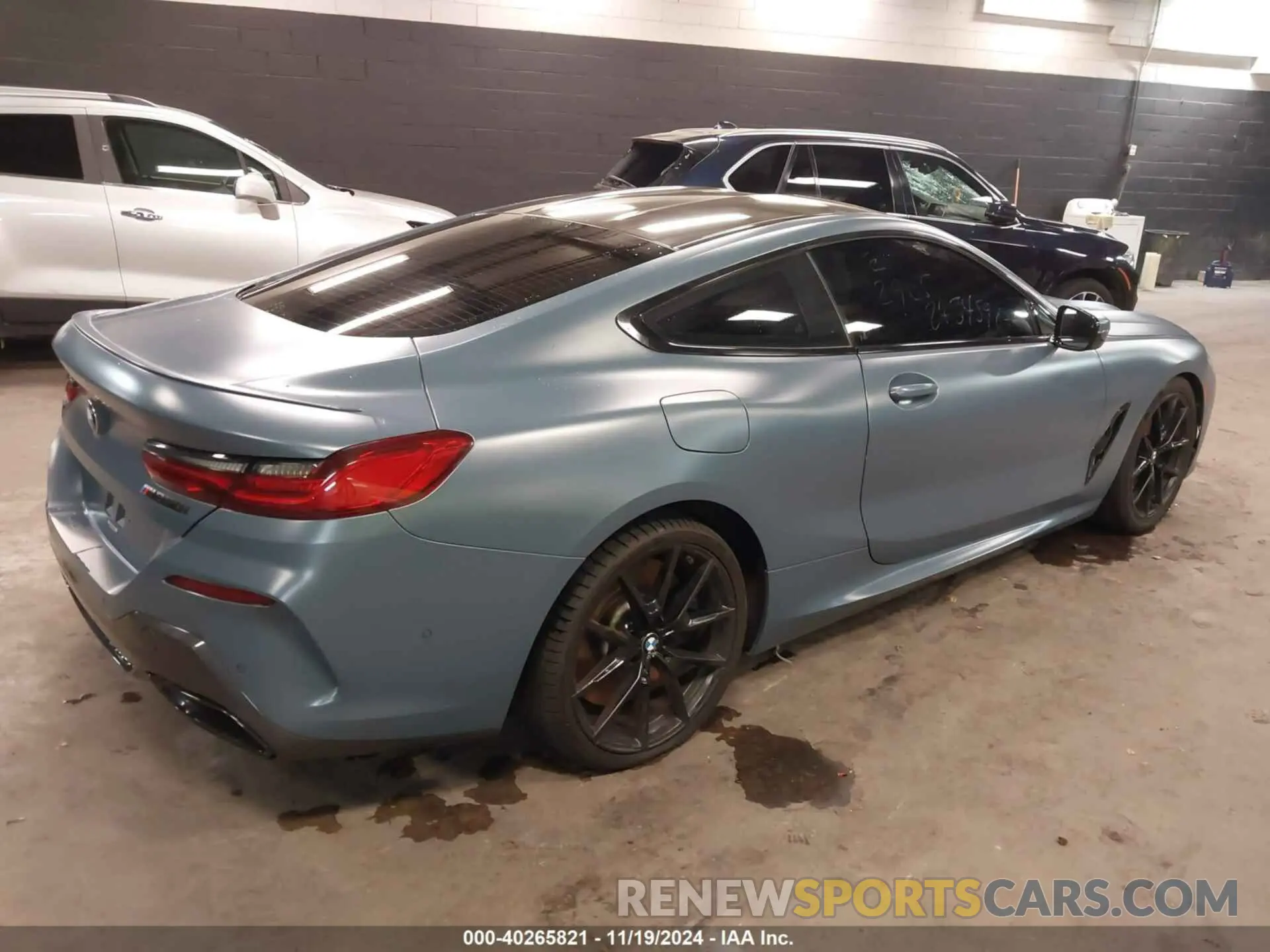 4 Photograph of a damaged car WBABC4C54KBU96911 BMW M850I 2019