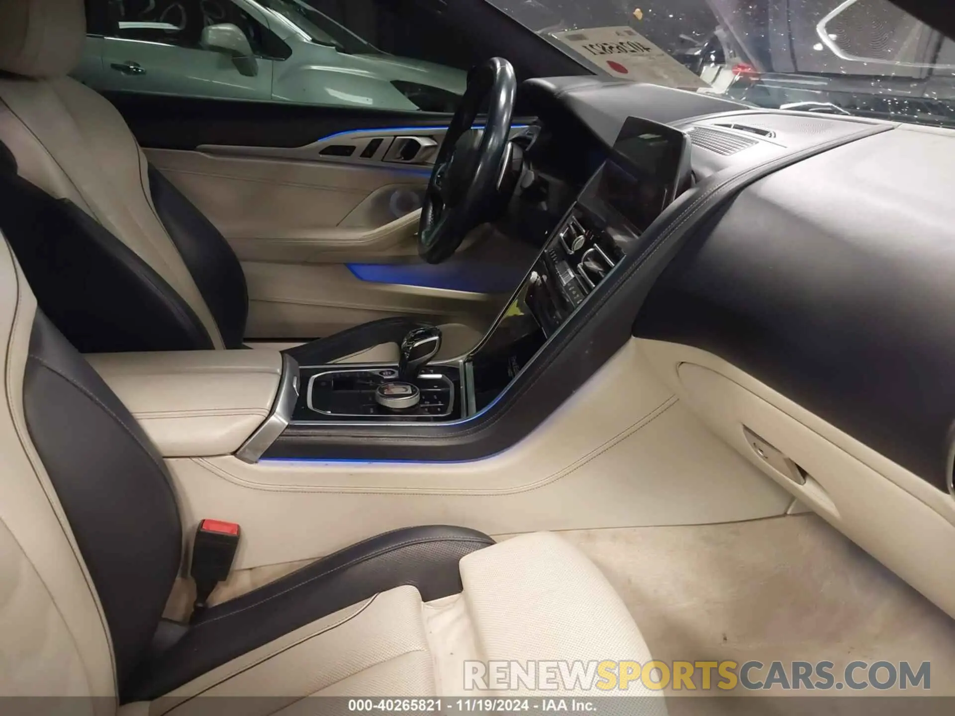5 Photograph of a damaged car WBABC4C54KBU96911 BMW M850I 2019