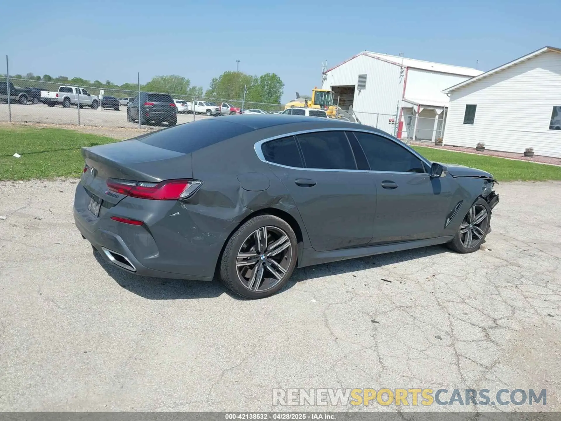 4 Фотография поврежденного автомобиля WBAGV8C04MCE93308 BMW M850I GTAN COUPE 2021