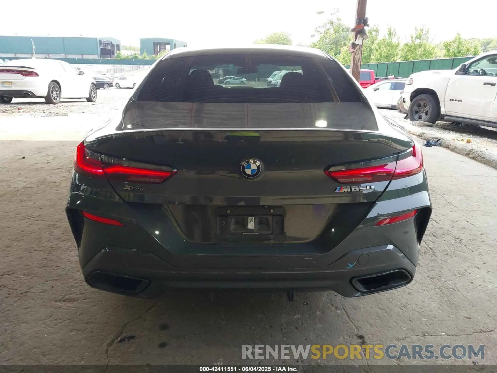 16 Photograph of a damaged car WBAGV8C0XNCH43670 BMW M850I GTAN COUPE 2022