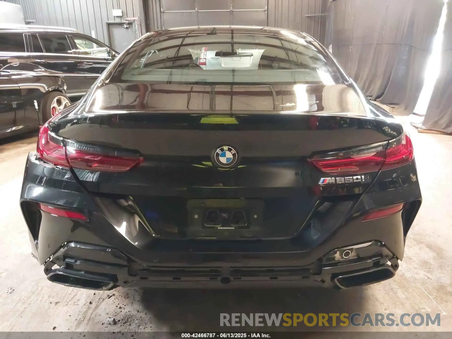 17 Фотография поврежденного автомобиля WBAGV8C04PCL19336 BMW M850I GTAN COUPE 2023