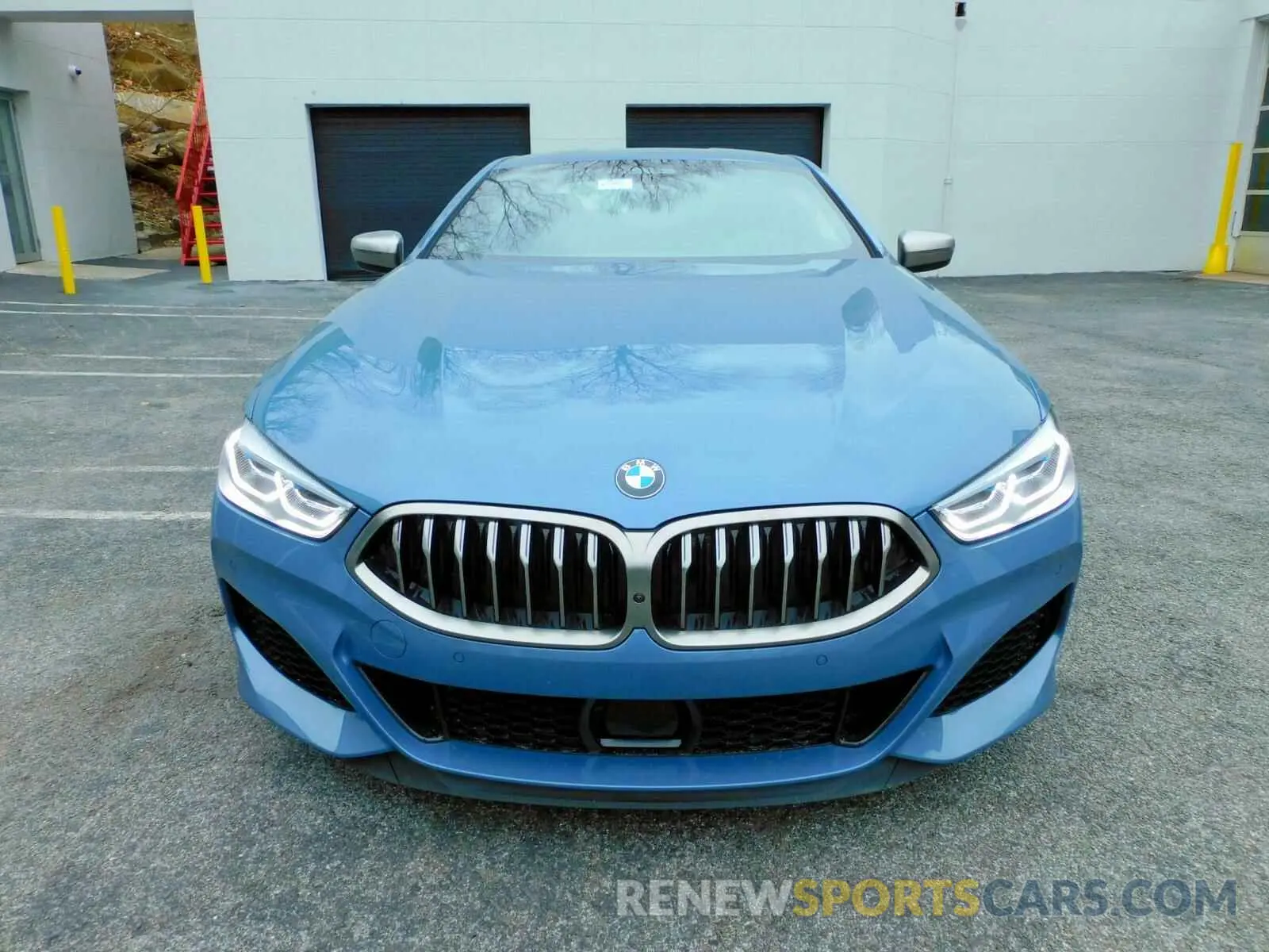 2 Photograph of a damaged car WBABC4C56KBU96215 BMW M850XI 2019
