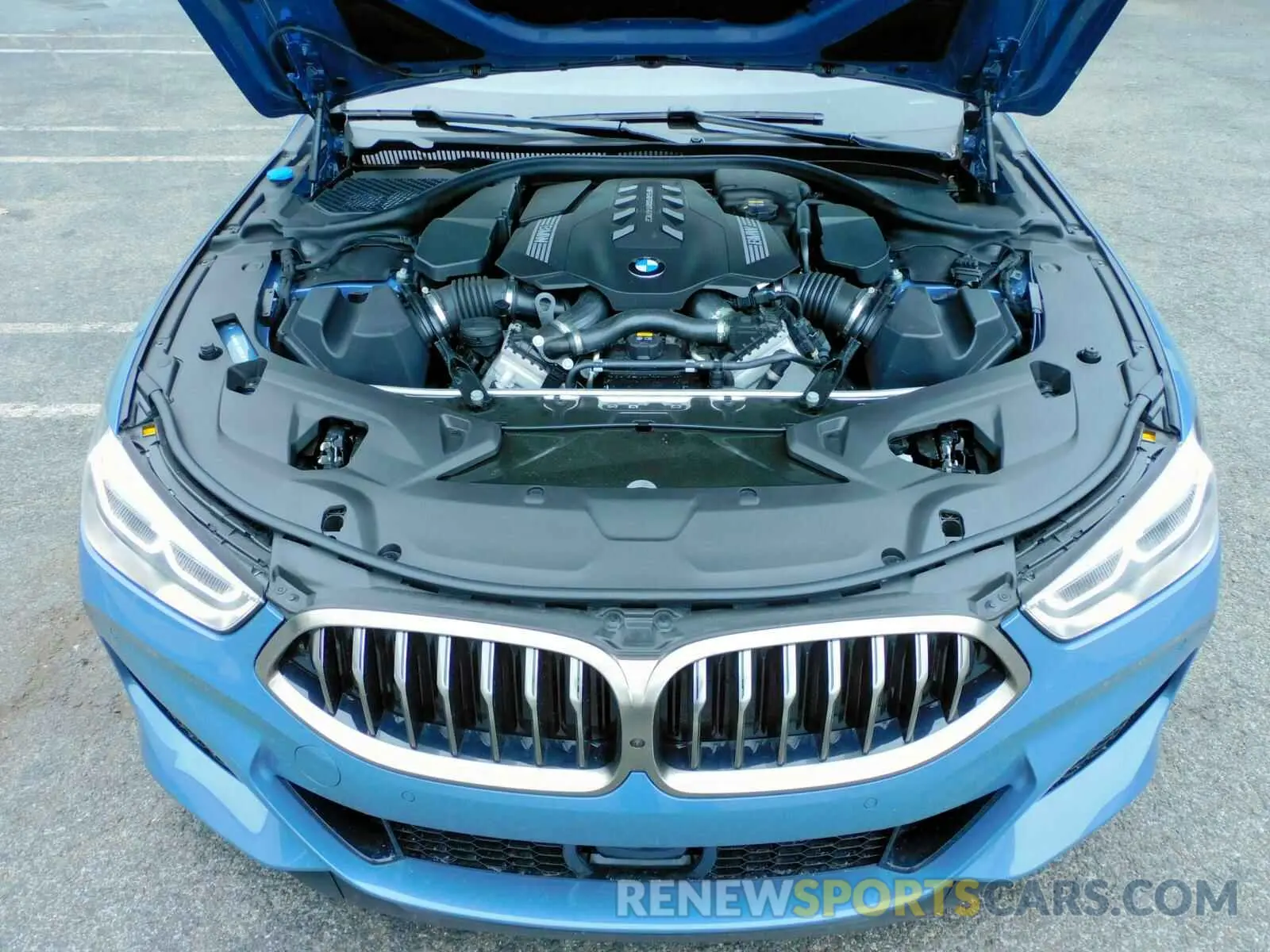 9 Photograph of a damaged car WBABC4C56KBU96215 BMW M850XI 2019