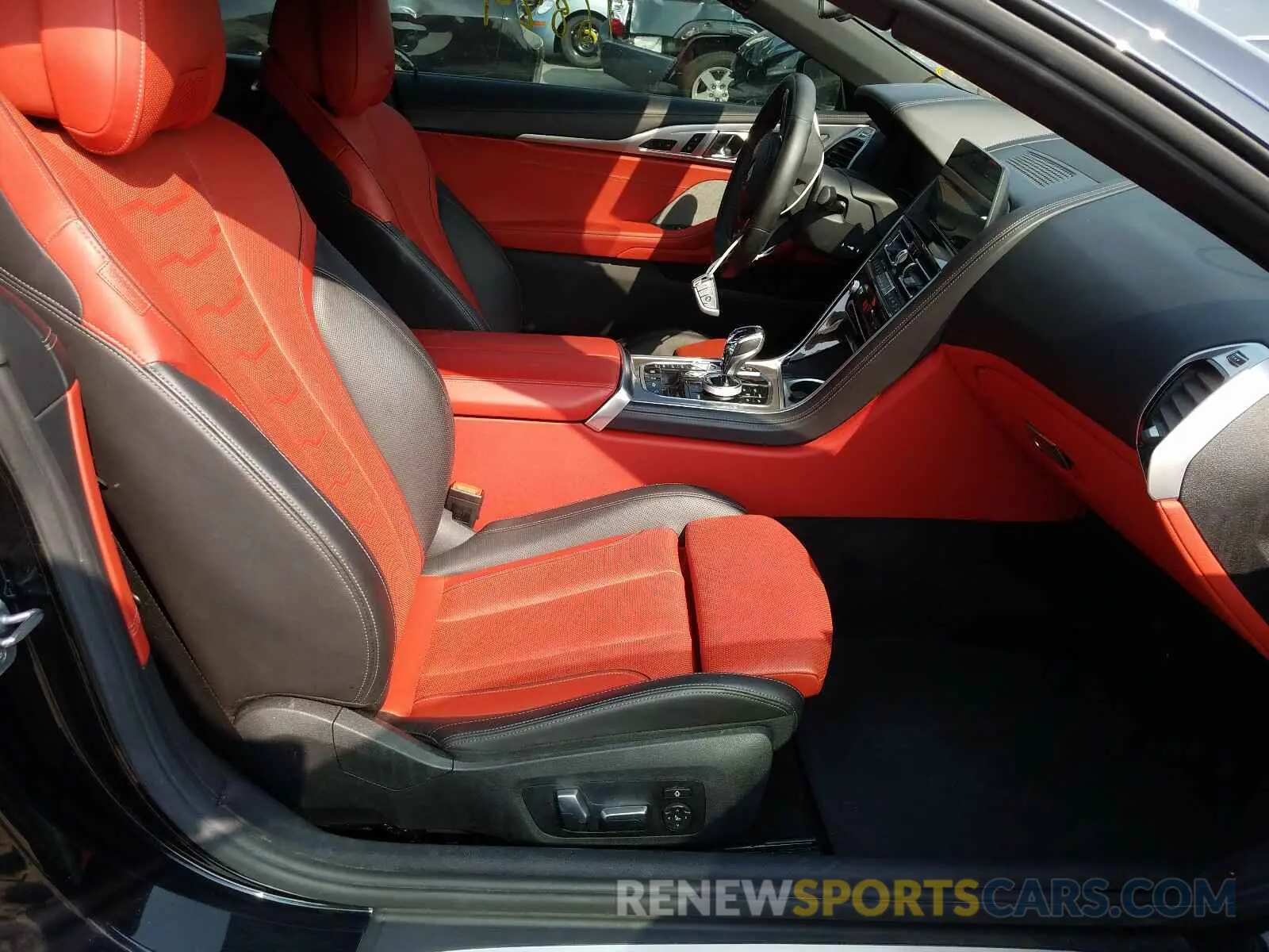 5 Photograph of a damaged car WBAFY4C56KBX29609 BMW M850XI 2019