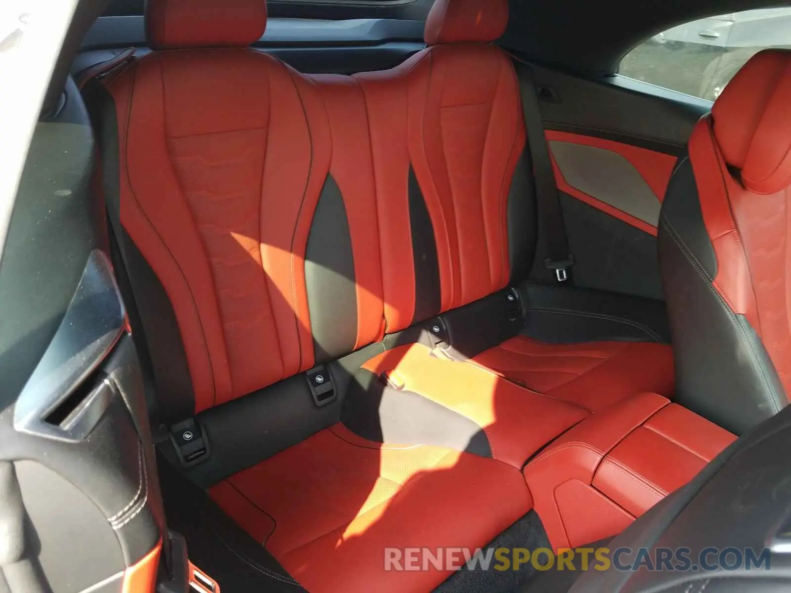 6 Photograph of a damaged car WBAFY4C56KBX29609 BMW M850XI 2019