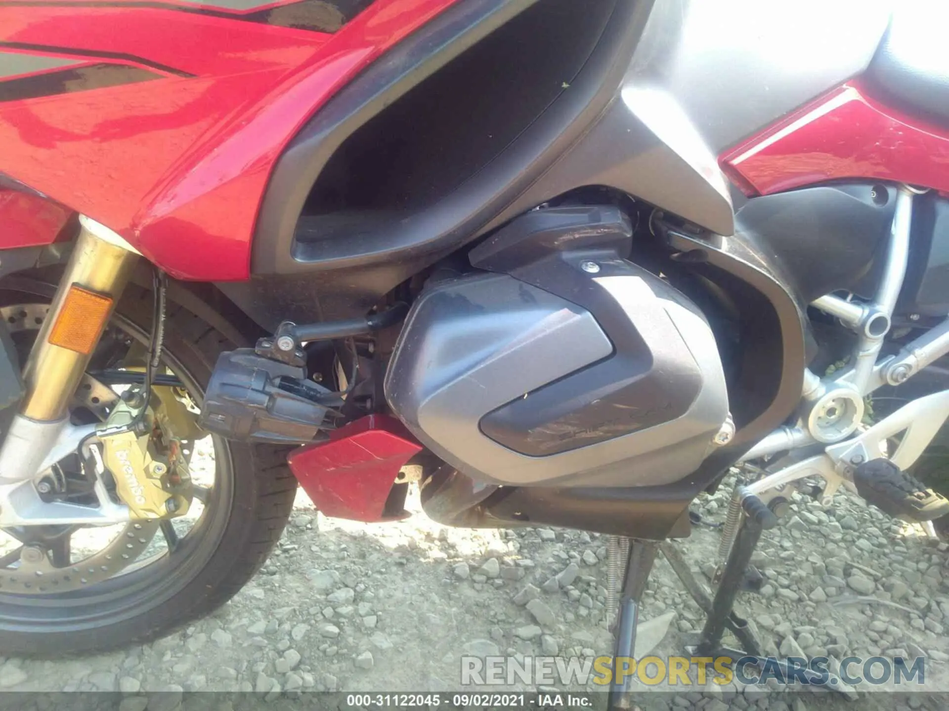 9 Фотография поврежденного автомобиля WB10J6308KZG34876 BMW R 1250 2019