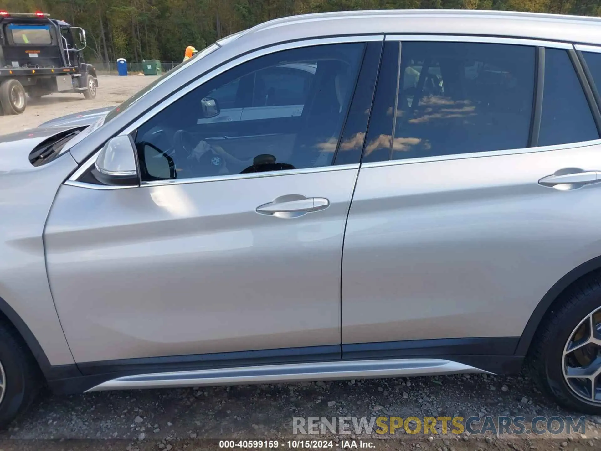 14 Photograph of a damaged car WBXHT3C51K5L90585 BMW X1 2019