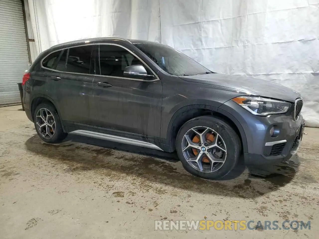 4 Фотография поврежденного автомобиля WBXHT3C52K5L89624 BMW X1 2019