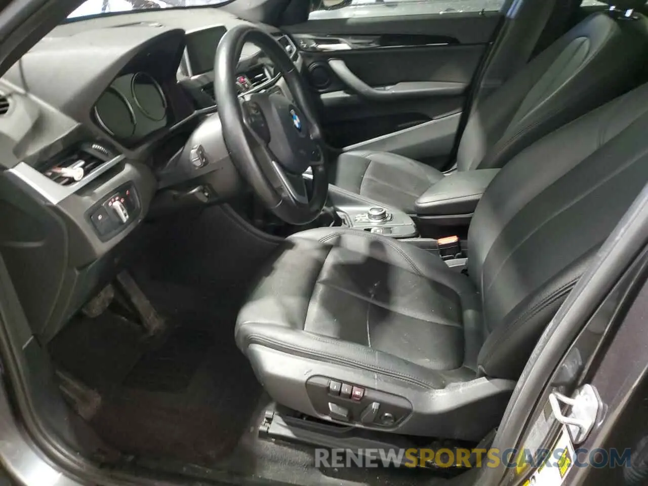 7 Фотография поврежденного автомобиля WBXHT3C52K5L89624 BMW X1 2019