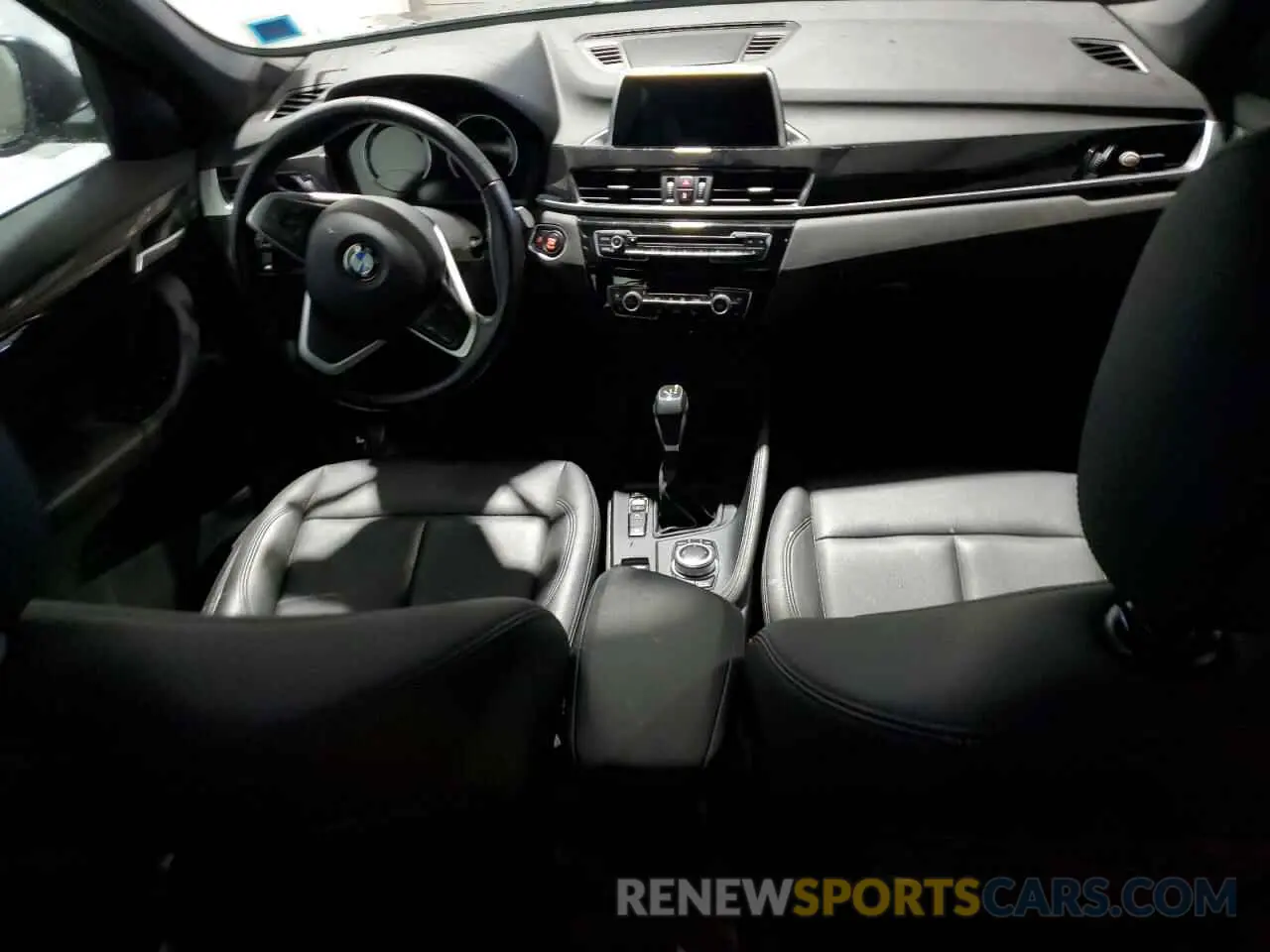 8 Фотография поврежденного автомобиля WBXHT3C52K5L89624 BMW X1 2019