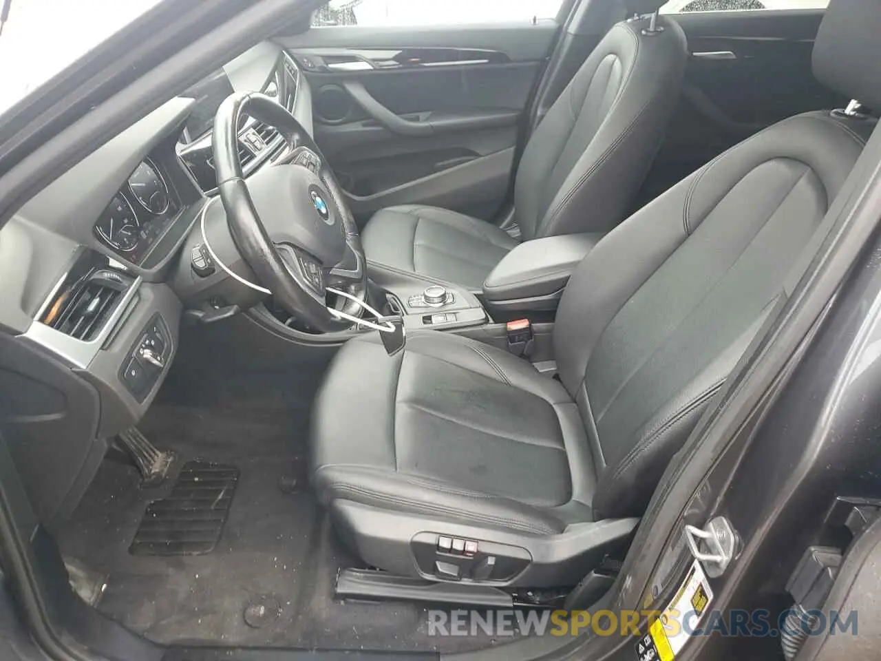 7 Photograph of a damaged car WBXHT3C52K5L90739 BMW X1 2019