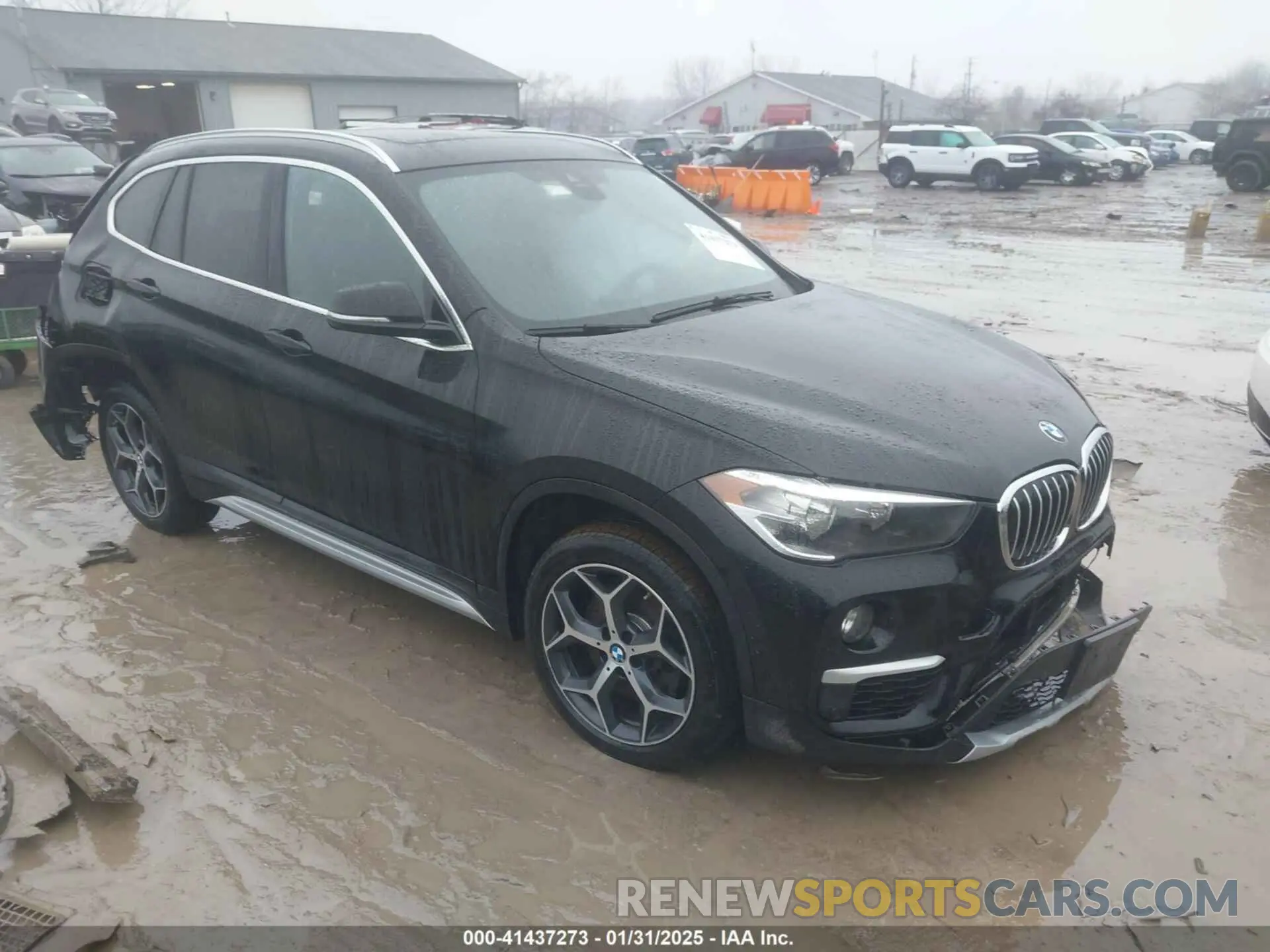 1 Photograph of a damaged car WBXHT3C53K5L36477 BMW X1 2019