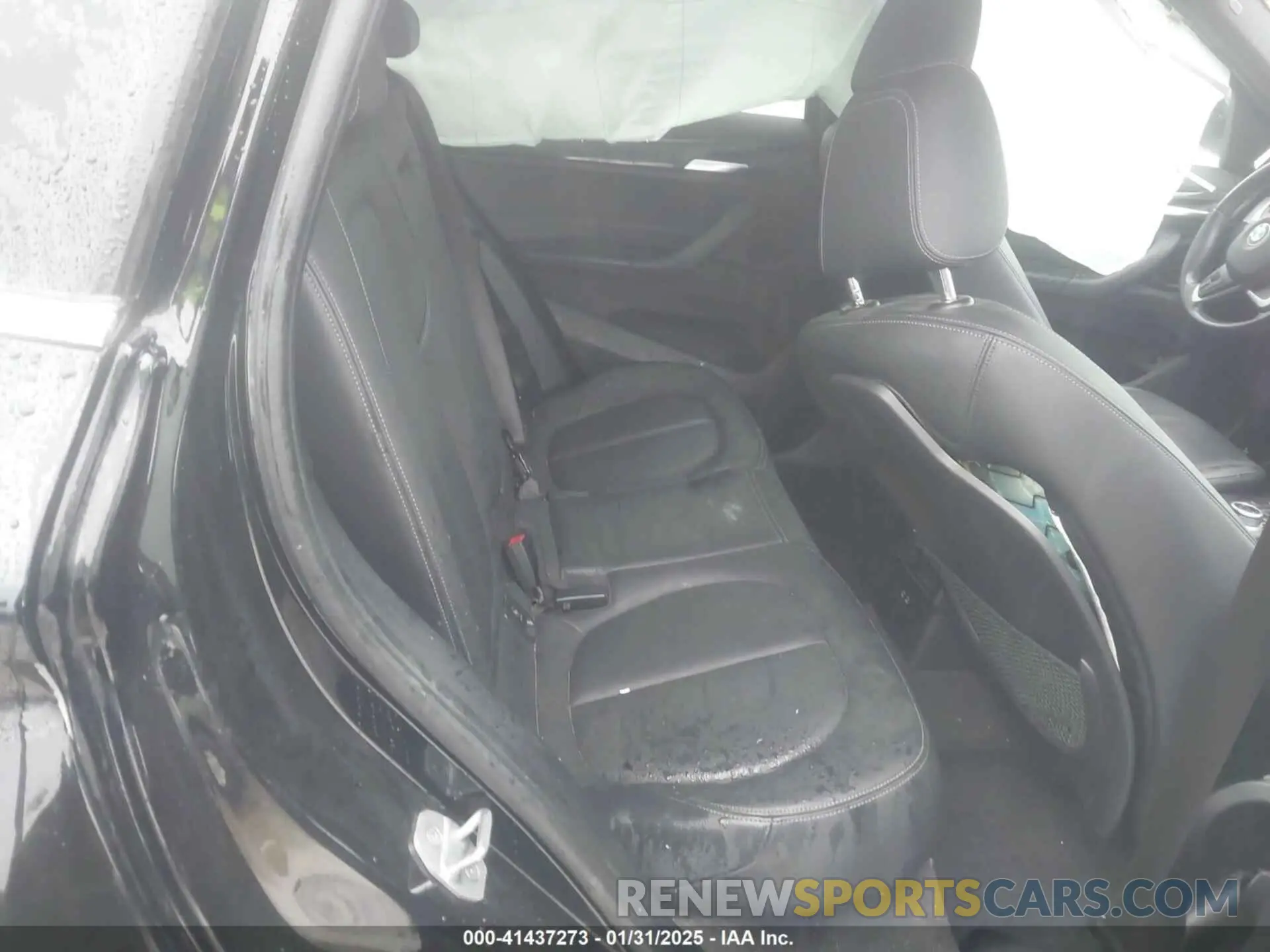 8 Photograph of a damaged car WBXHT3C53K5L36477 BMW X1 2019