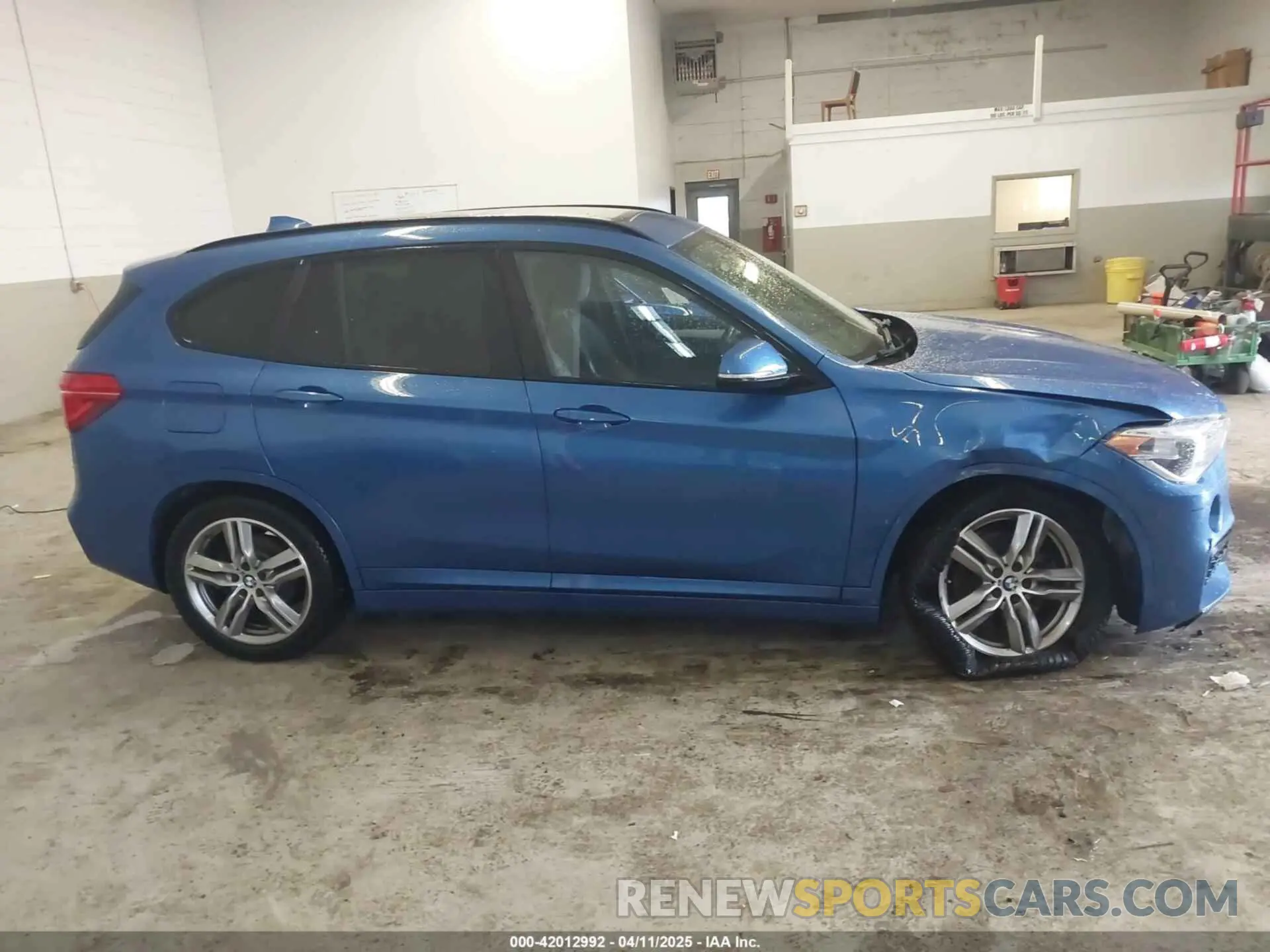 13 Фотография поврежденного автомобиля WBXHT3C53K5L36690 BMW X1 2019