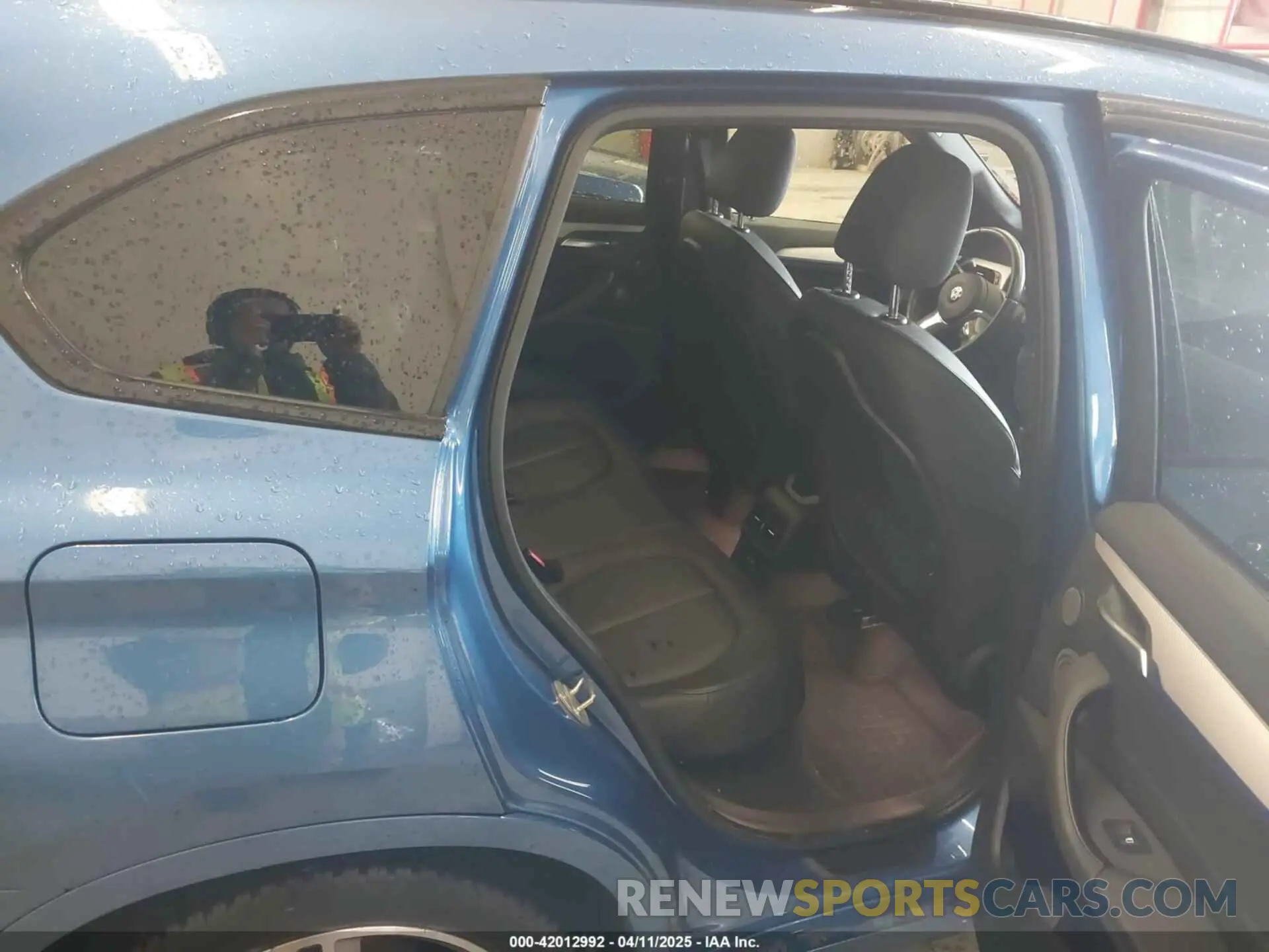 8 Фотография поврежденного автомобиля WBXHT3C53K5L36690 BMW X1 2019