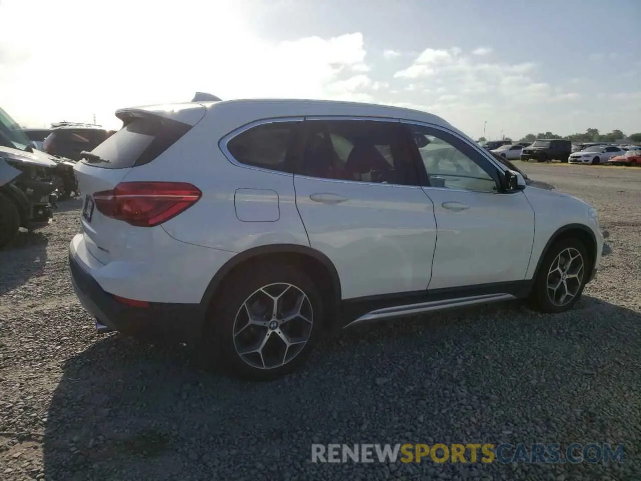 3 Photograph of a damaged car WBXHT3C53K5L38424 BMW X1 2019