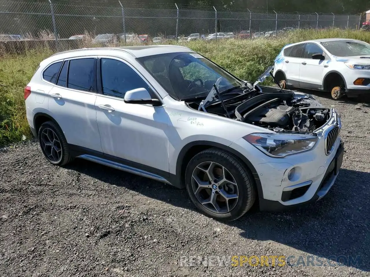 4 Photograph of a damaged car WBXHT3C54K5N30581 BMW X1 2019