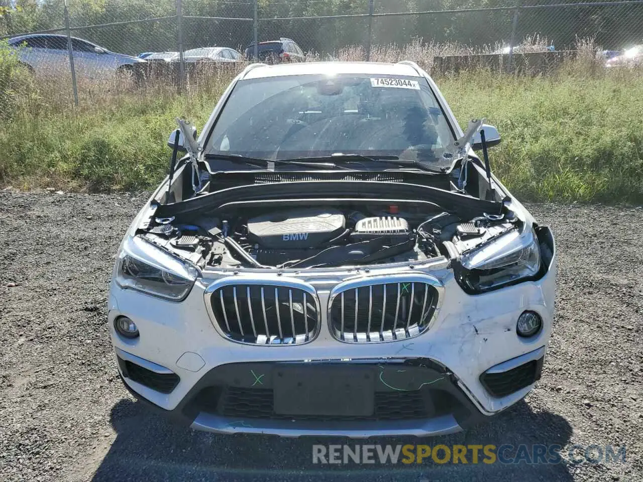 5 Photograph of a damaged car WBXHT3C54K5N30581 BMW X1 2019
