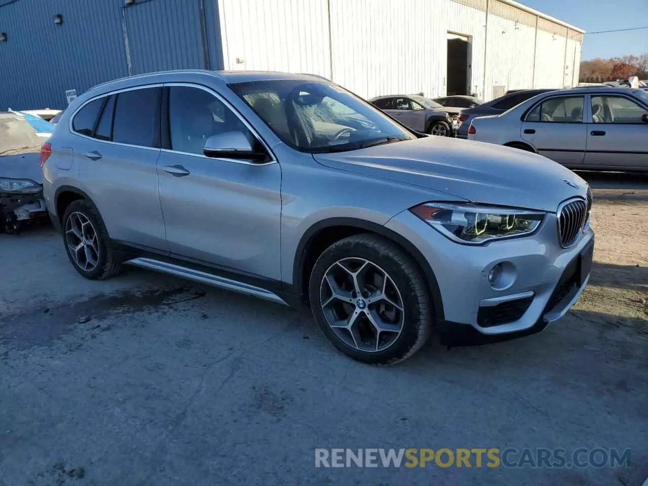 4 Фотография поврежденного автомобиля WBXHT3C55K5L89293 BMW X1 2019