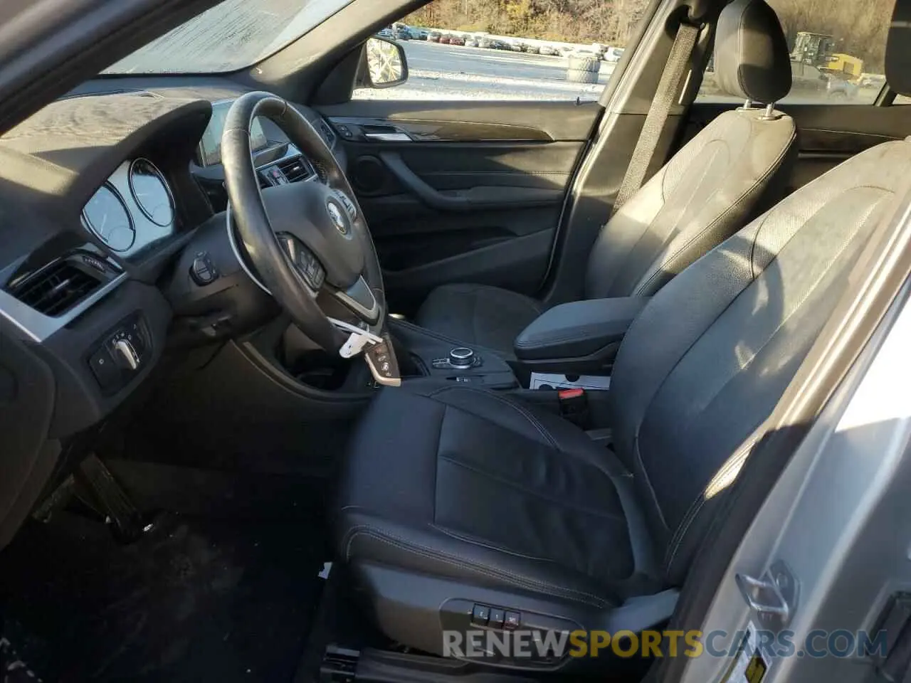 7 Фотография поврежденного автомобиля WBXHT3C55K5L89293 BMW X1 2019