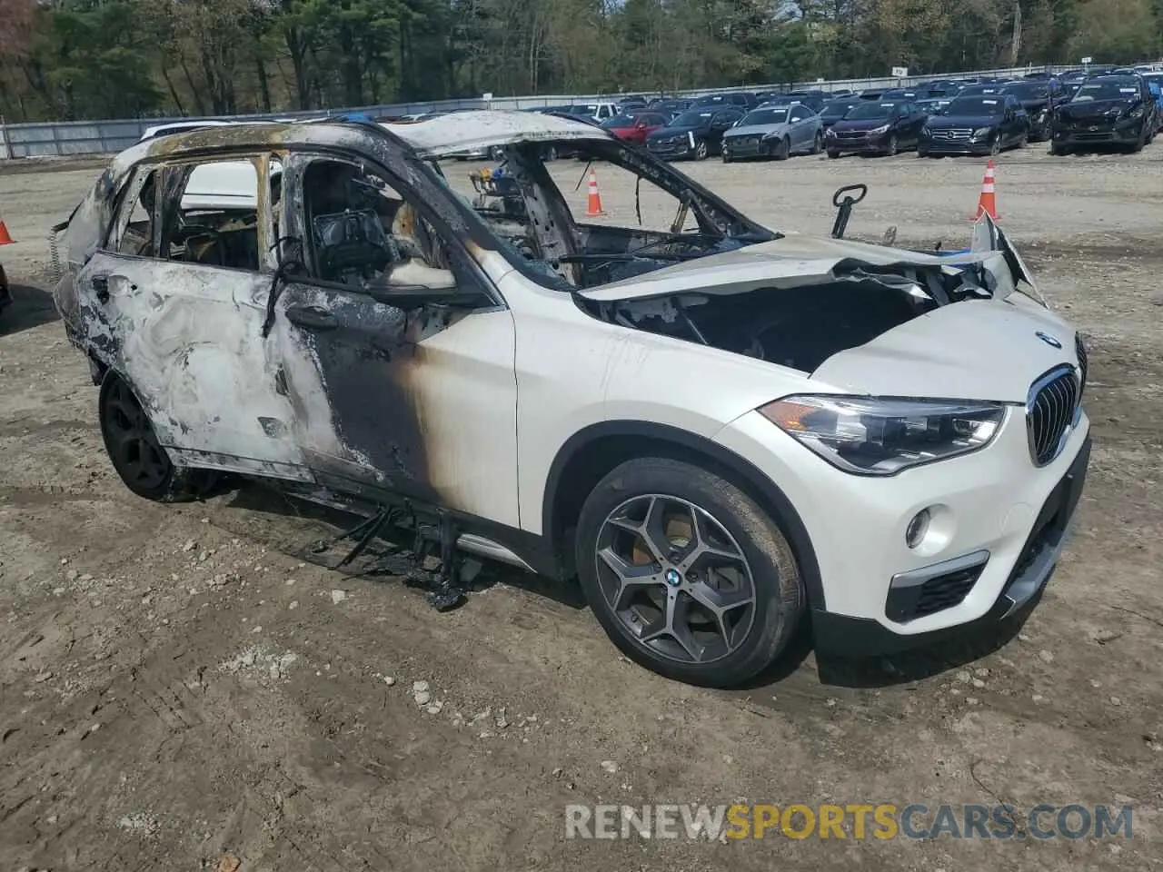 4 Photograph of a damaged car WBXHT3C55K5L89892 BMW X1 2019