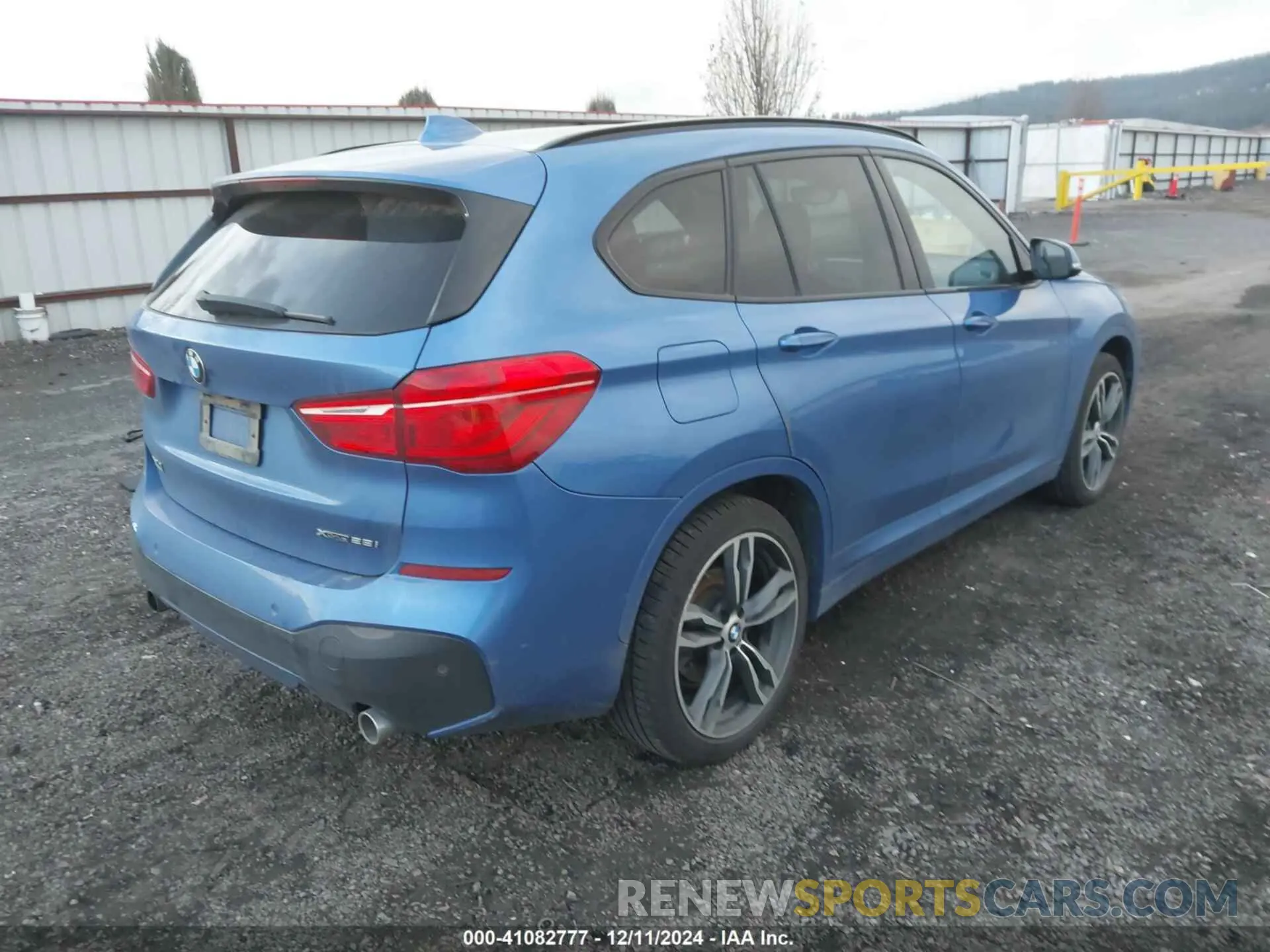 4 Photograph of a damaged car WBXHT3C55K5L91061 BMW X1 2019