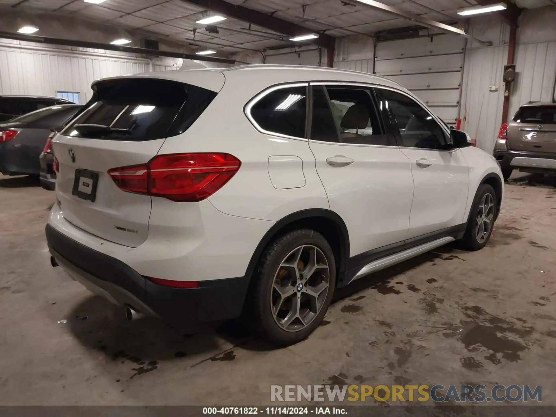 4 Photograph of a damaged car WBXHT3C57K3H34922 BMW X1 2019