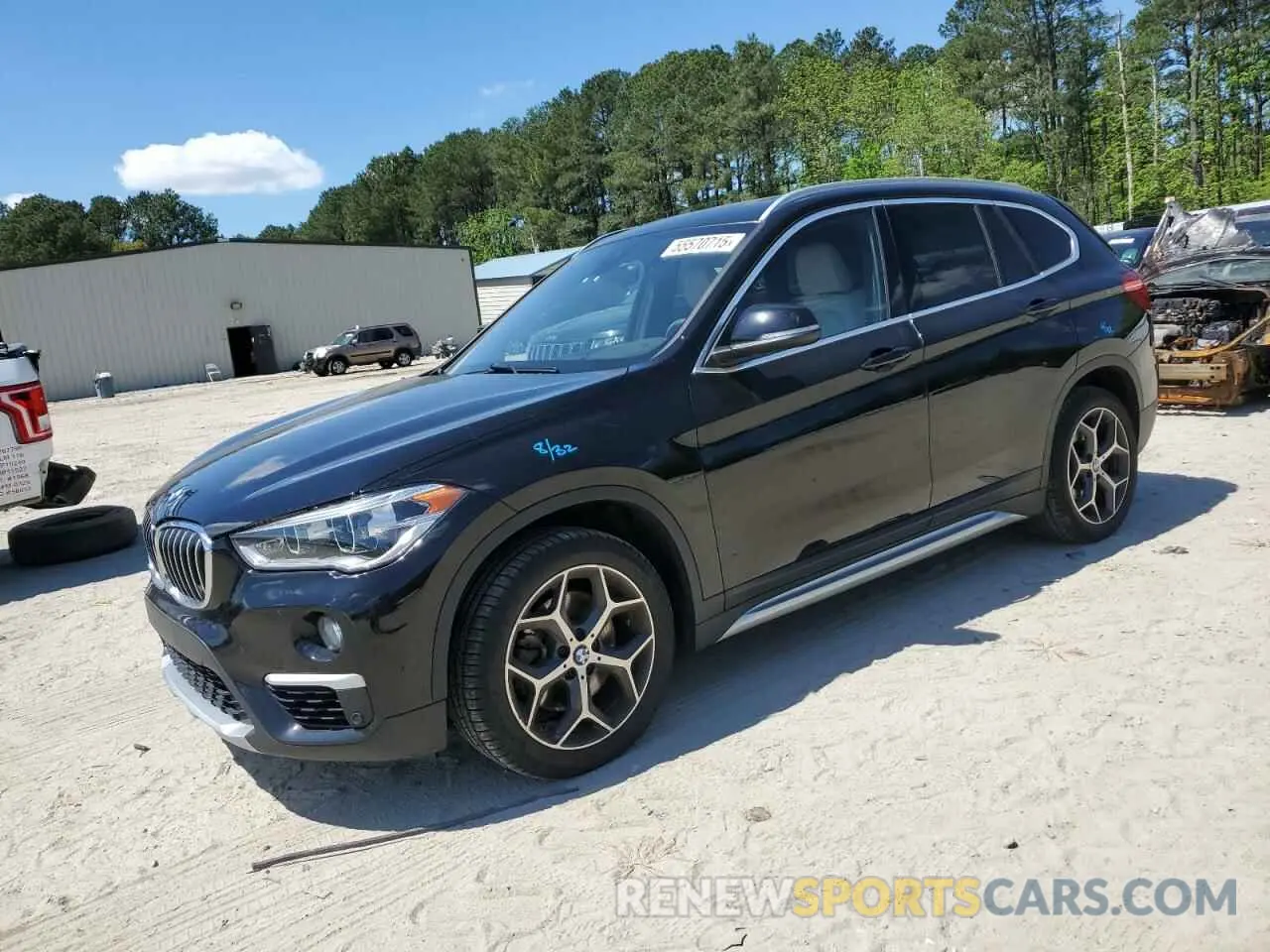 1 Photograph of a damaged car WBXHT3C57K3H36363 BMW X1 2019