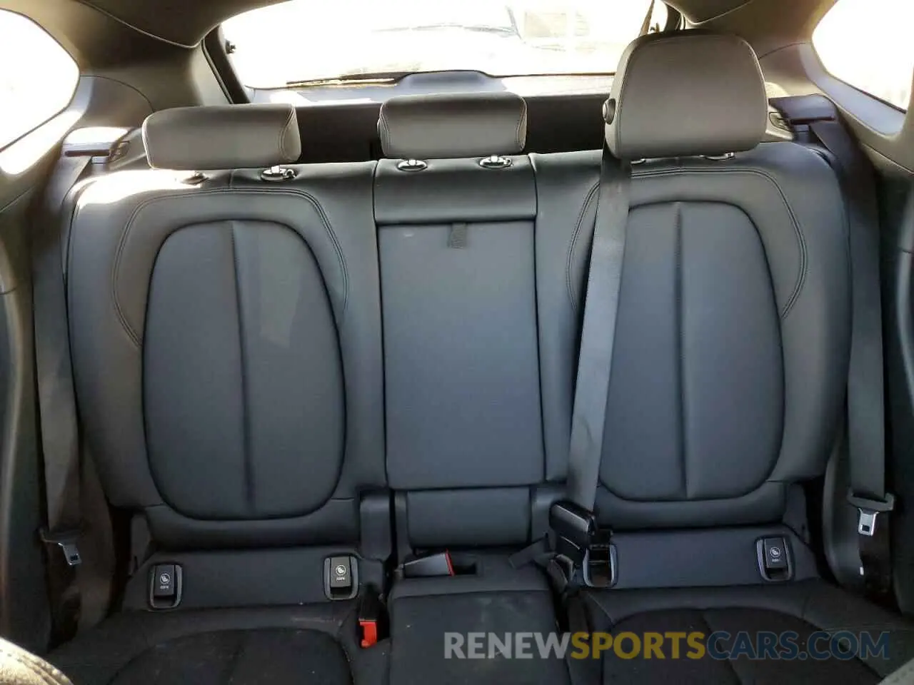 10 Фотография поврежденного автомобиля WBXHT3C58K3H33908 BMW X1 2019