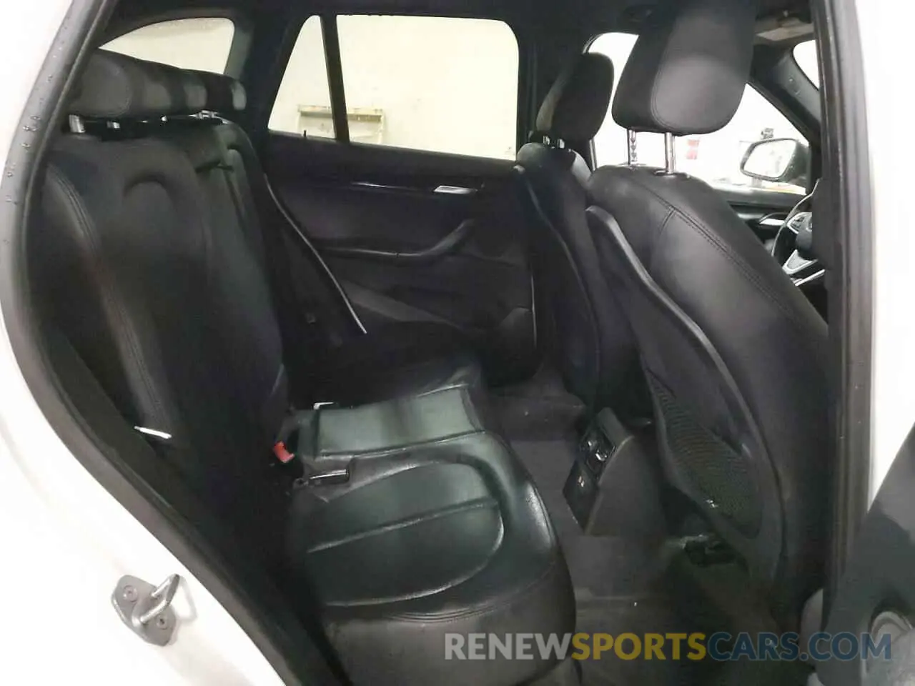 11 Фотография поврежденного автомобиля WBXHT3C58K5L90776 BMW X1 2019