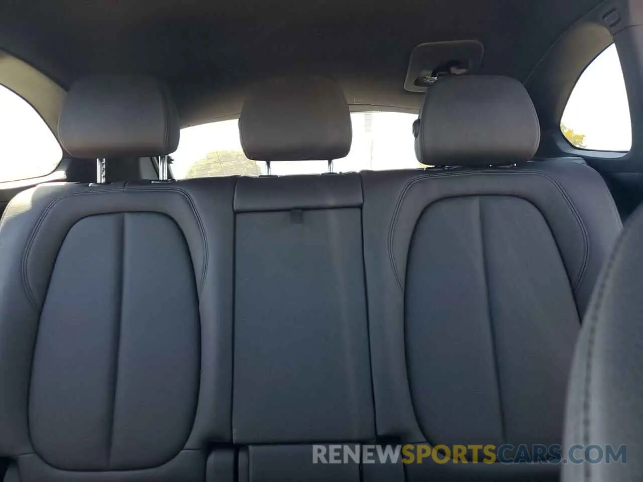 10 Photograph of a damaged car WBXHU7C50K3H44244 BMW X1 2019