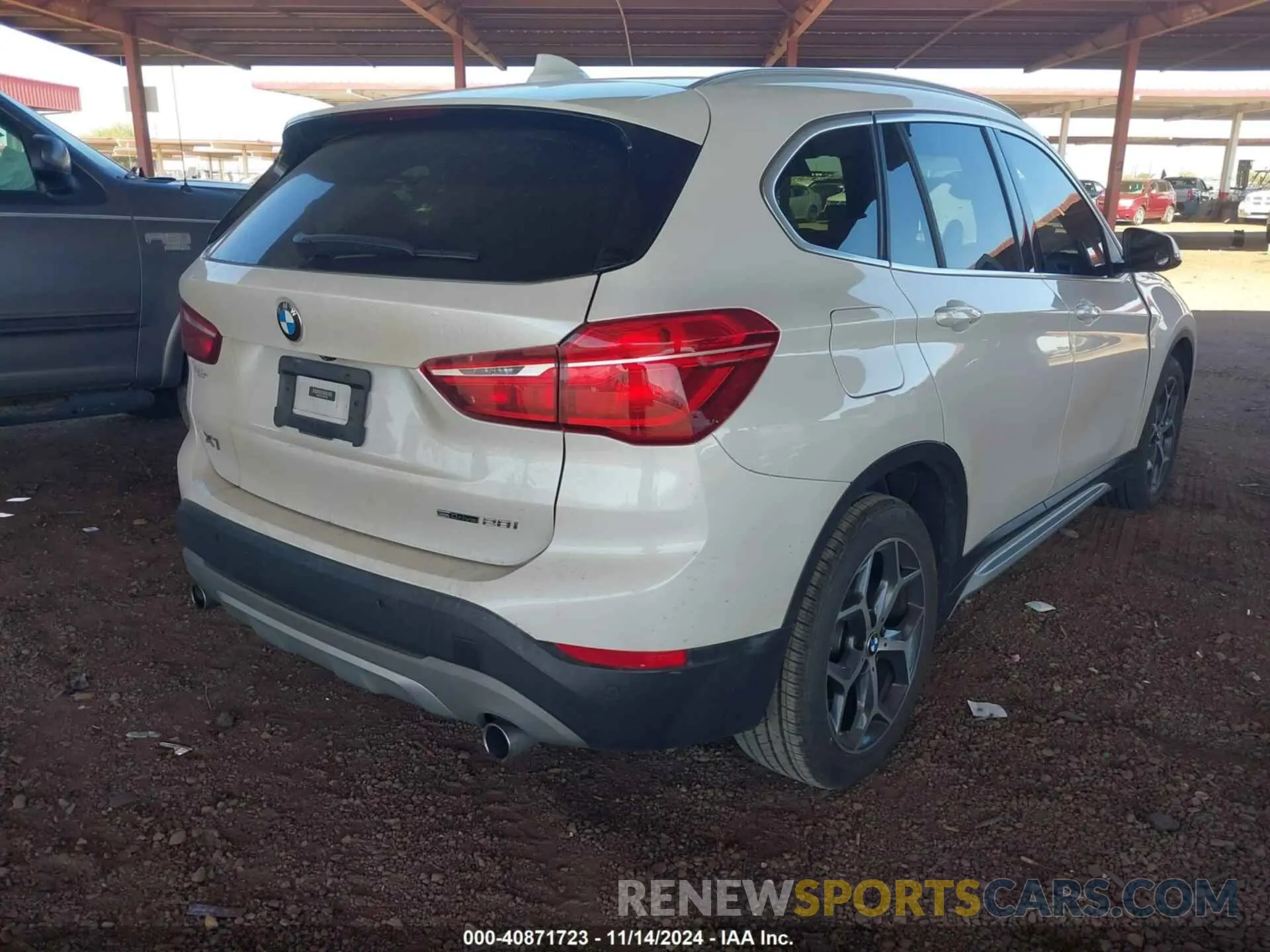 4 Photograph of a damaged car WBXHU7C51K5N37606 BMW X1 2019